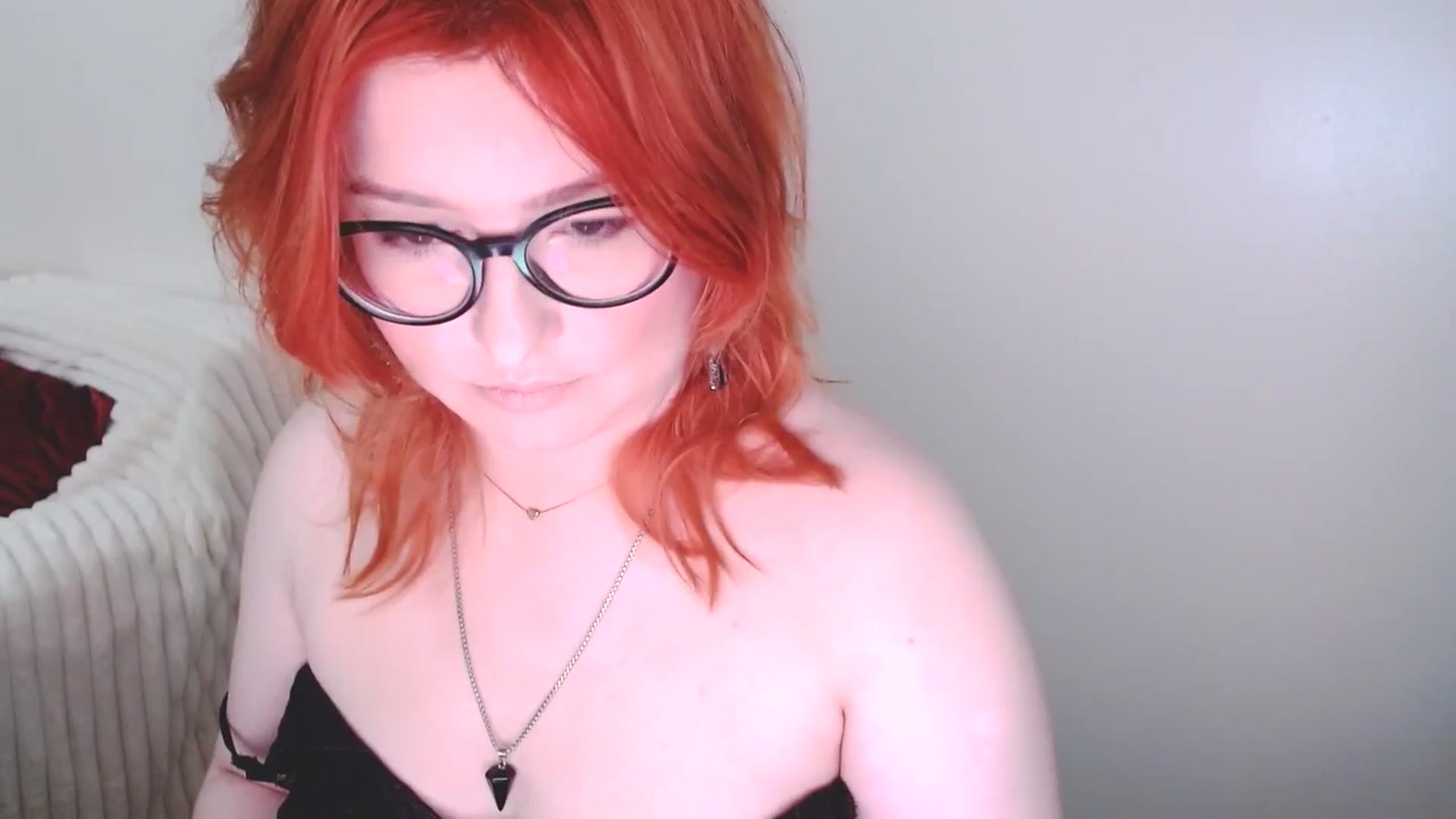 Gallery image thumbnail from EvaStar19's myfreecams stream on, 02/02/2025, 15:13 image 3 of 20