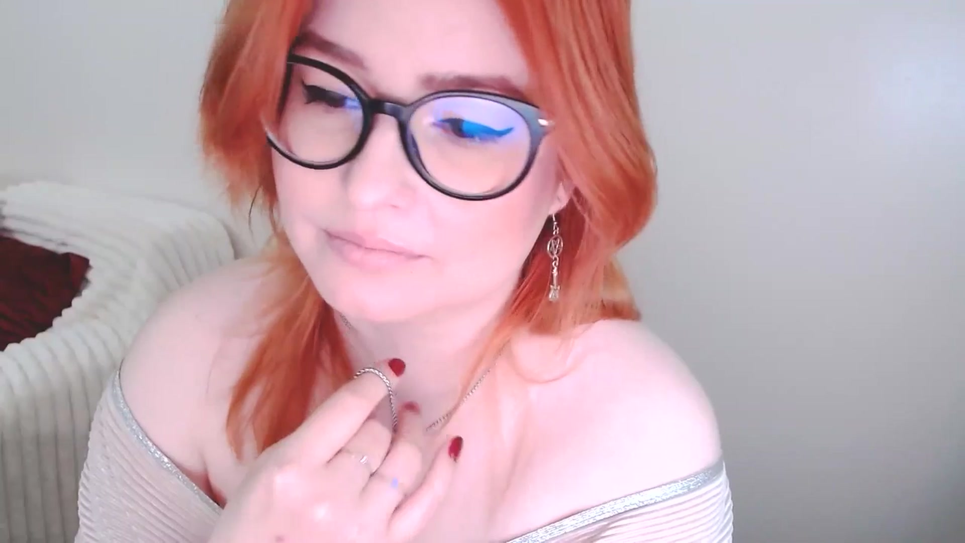 Gallery image thumbnail from EvaStar19's myfreecams stream on, 02/08/2025, 12:53 image 18 of 20