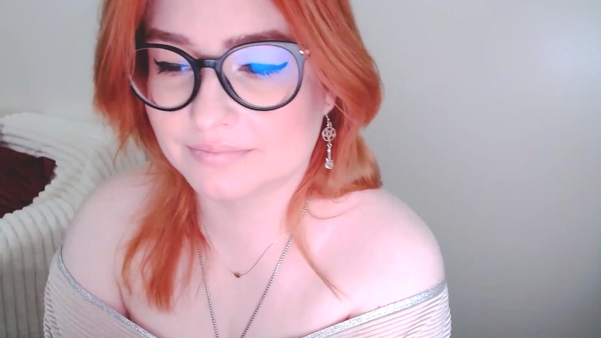 Gallery image thumbnail from EvaStar19's myfreecams stream on, 02/08/2025, 12:53 image 13 of 20