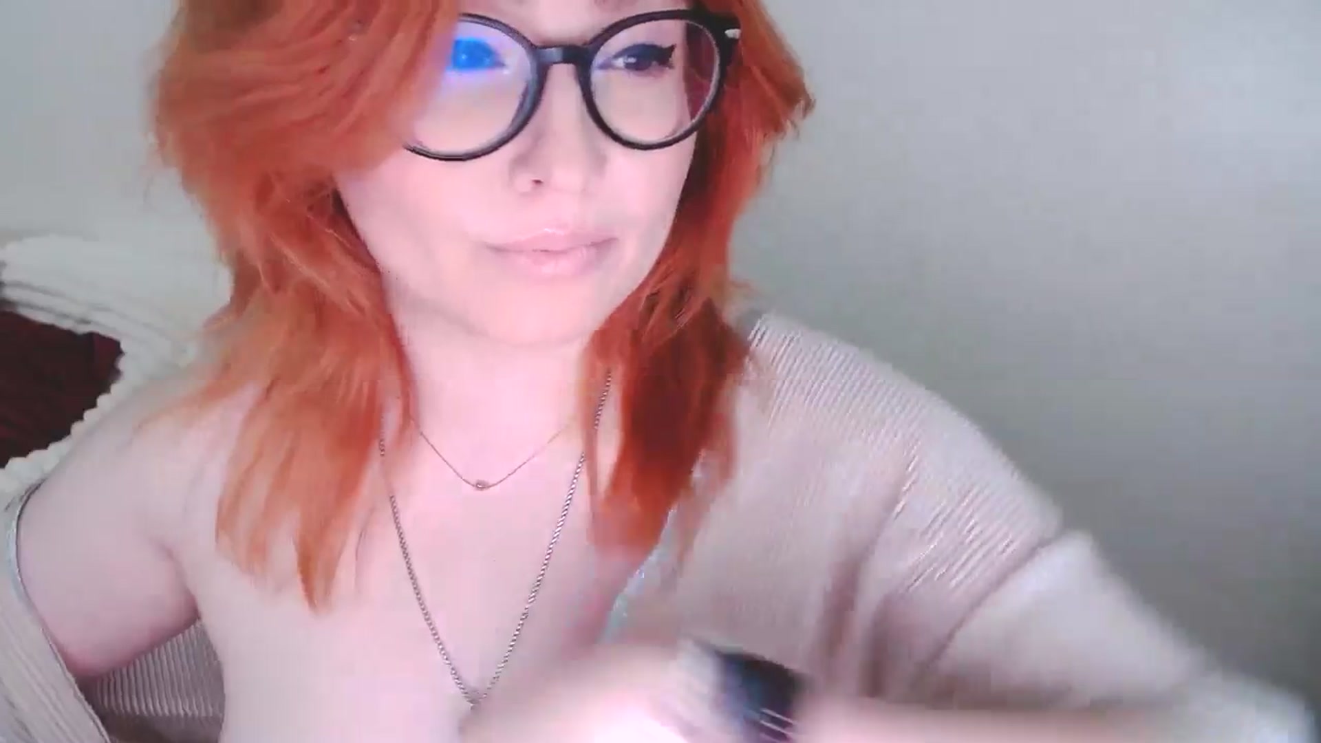 Gallery image thumbnail from EvaStar19's myfreecams stream on, 02/08/2025, 13:31 image 12 of 20