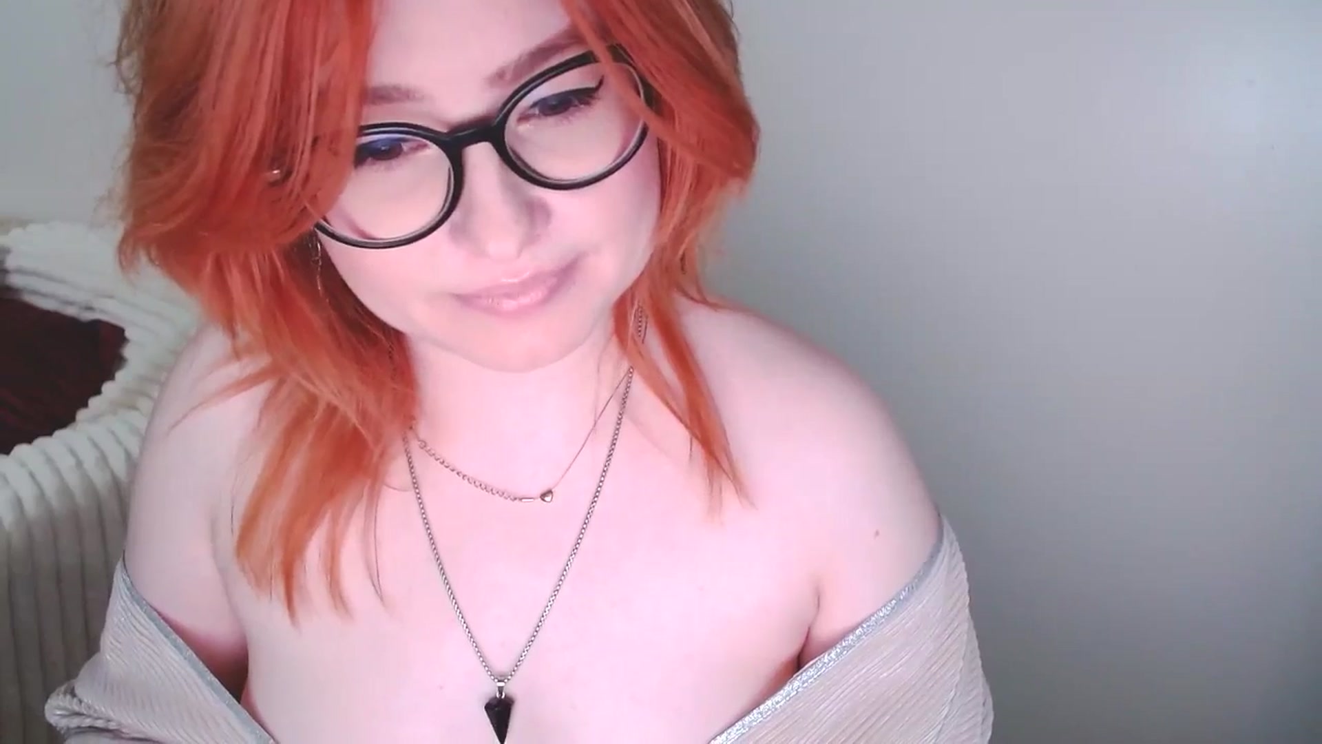 Gallery image thumbnail from EvaStar19's myfreecams stream on, 02/08/2025, 14:29 image 17 of 20