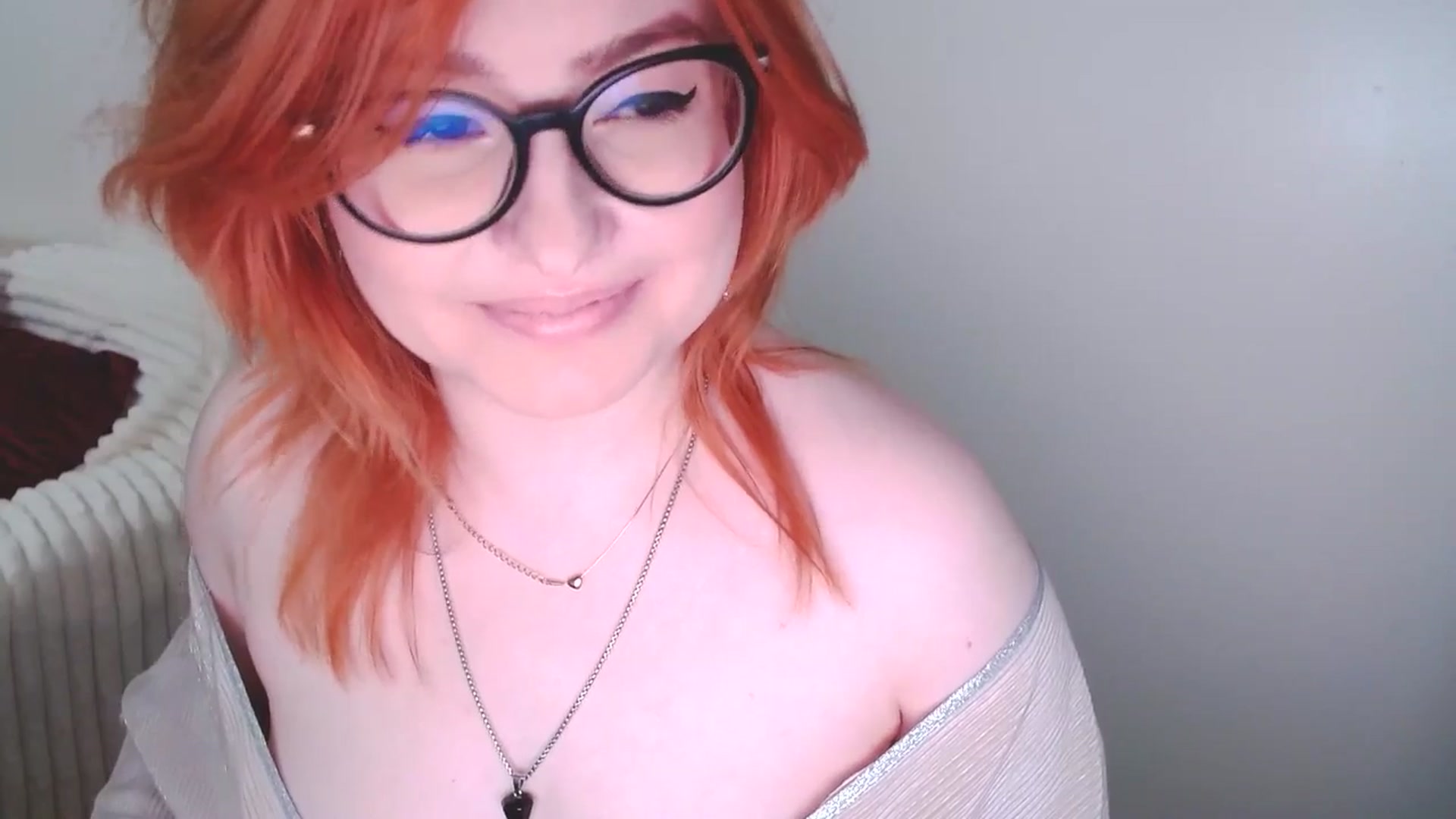Gallery image thumbnail from EvaStar19's myfreecams stream on, 02/08/2025, 14:29 image 14 of 20