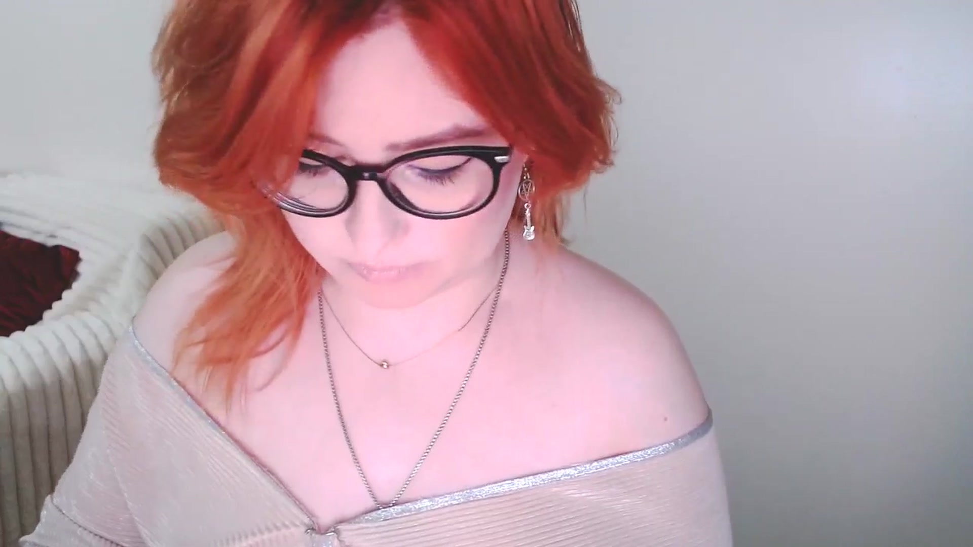 Gallery image thumbnail from EvaStar19's myfreecams stream on, 02/08/2025, 15:55 image 2 of 20