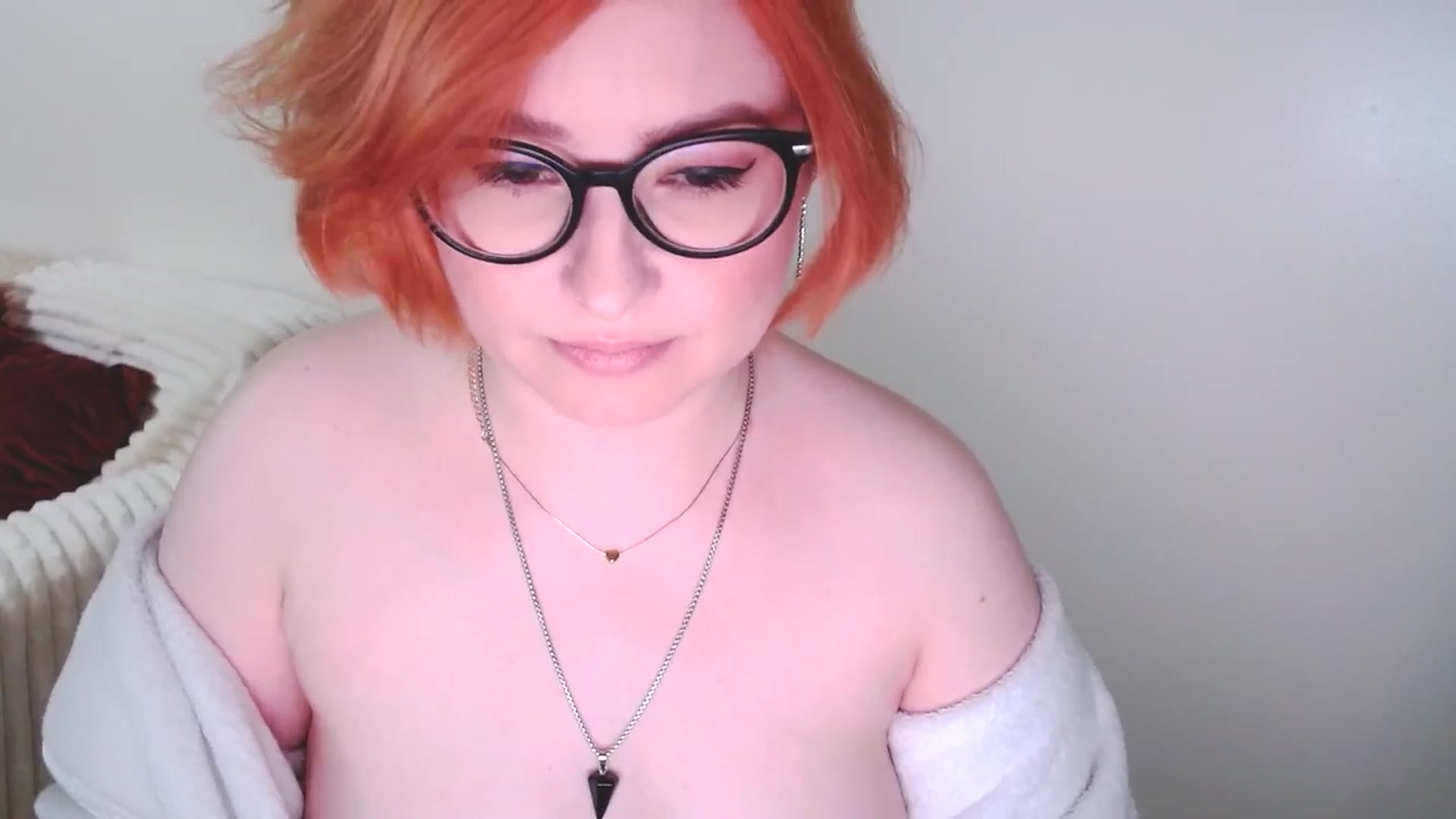 Gallery image thumbnail from EvaStar19's myfreecams stream on, 02/09/2025, 16:34 image 2 of 20