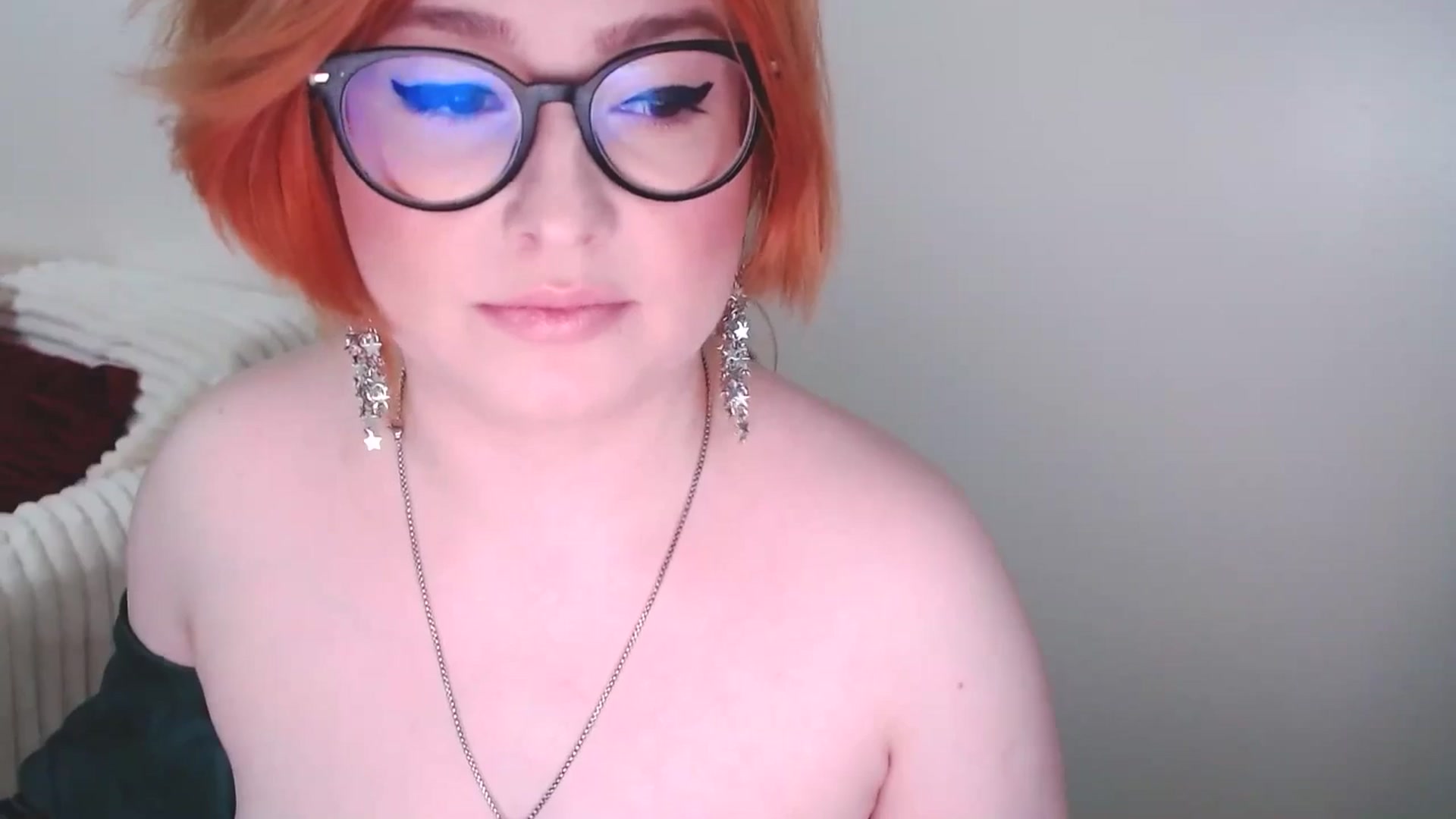 Gallery image thumbnail from EvaStar19's myfreecams stream on, 02/15/2025, 14:03 image 9 of 20