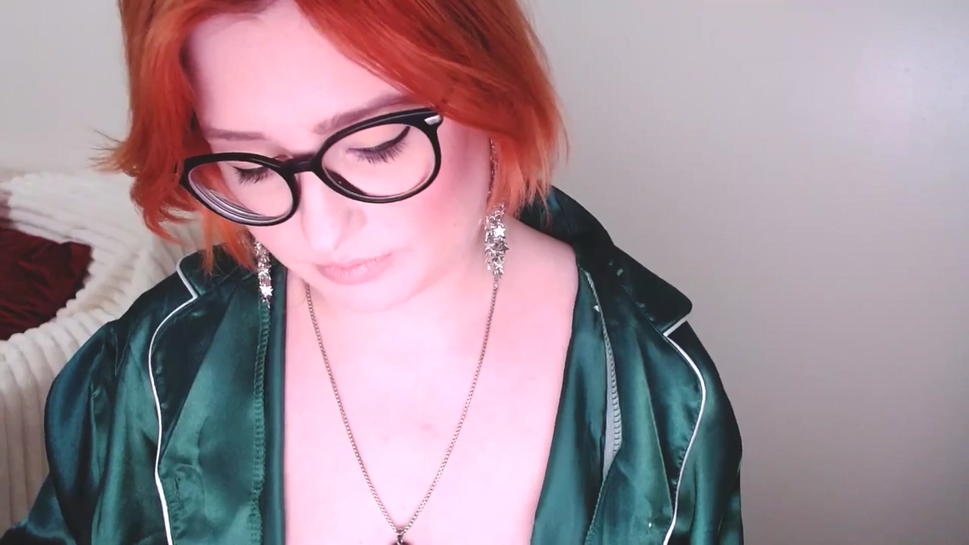 Gallery image thumbnail from EvaStar19's myfreecams stream on, 02/15/2025, 14:58 image 2 of 20