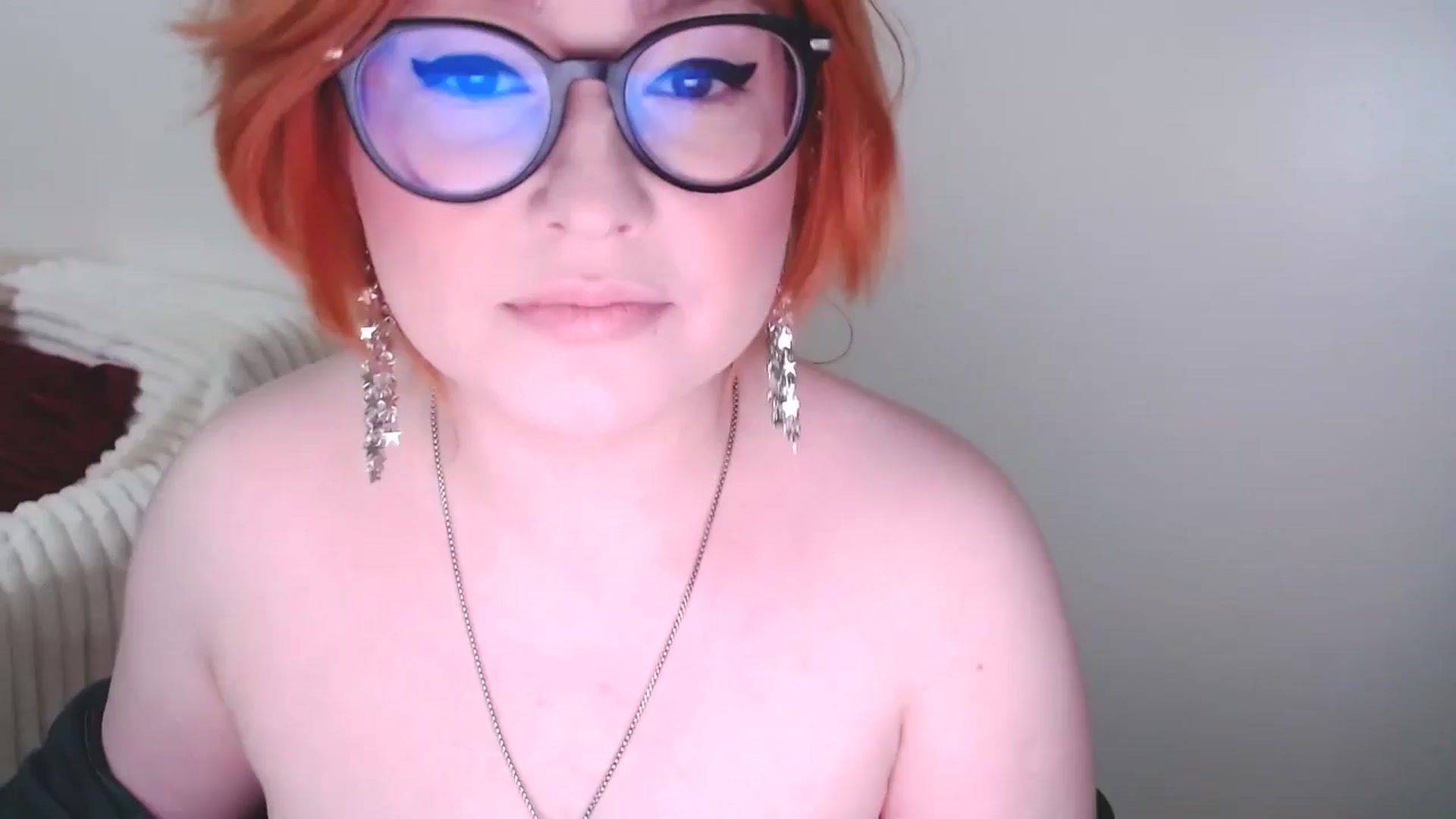 Gallery image thumbnail from EvaStar19's myfreecams stream on, 02/15/2025, 14:58 image 1 of 20