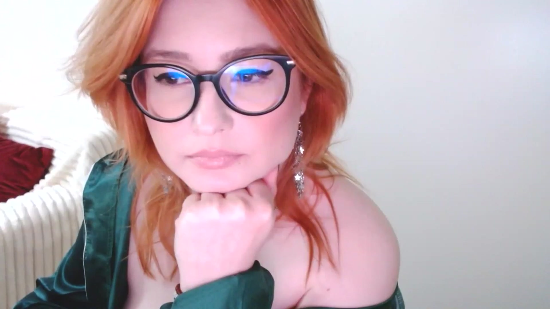Gallery image thumbnail from EvaStar19's myfreecams stream on, 02/15/2025, 16:57 image 4 of 20