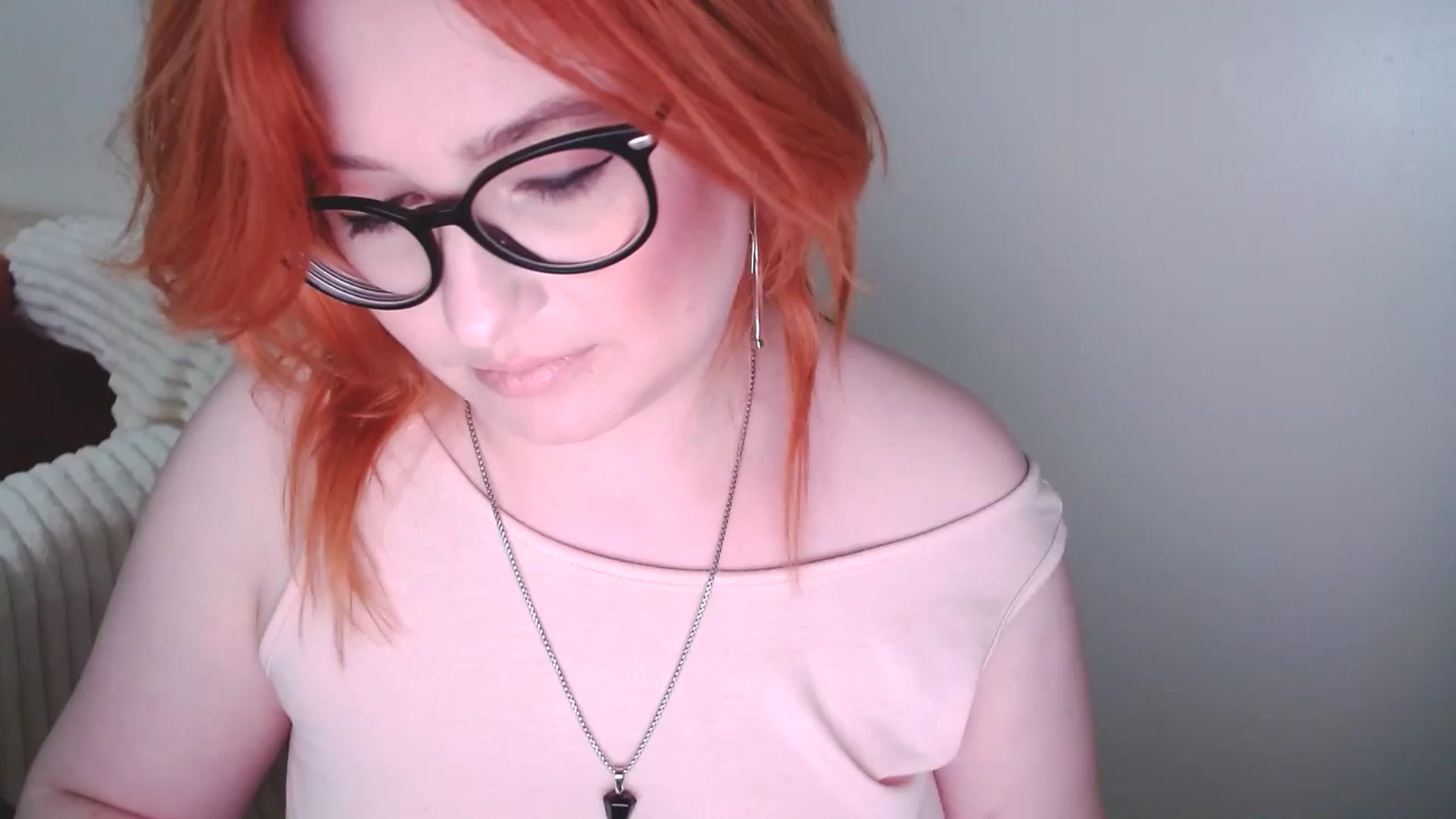 Gallery image thumbnail from EvaStar19's myfreecams stream on, 02/16/2025, 15:36 image 12 of 20
