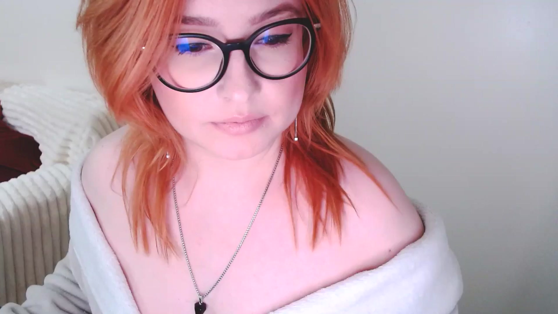 Gallery image thumbnail from EvaStar19's myfreecams stream on, 02/16/2025, 16:55 image 1 of 20