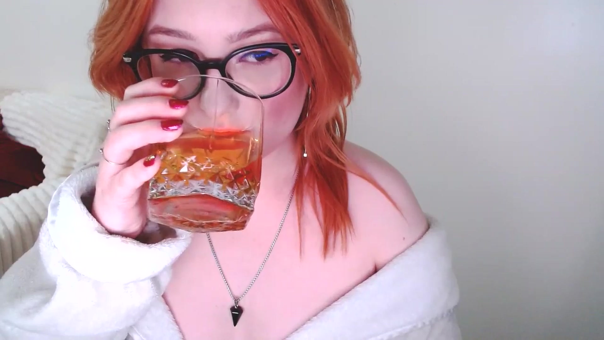 Gallery image thumbnail from EvaStar19's myfreecams stream on, 02/16/2025, 16:55 image 12 of 20