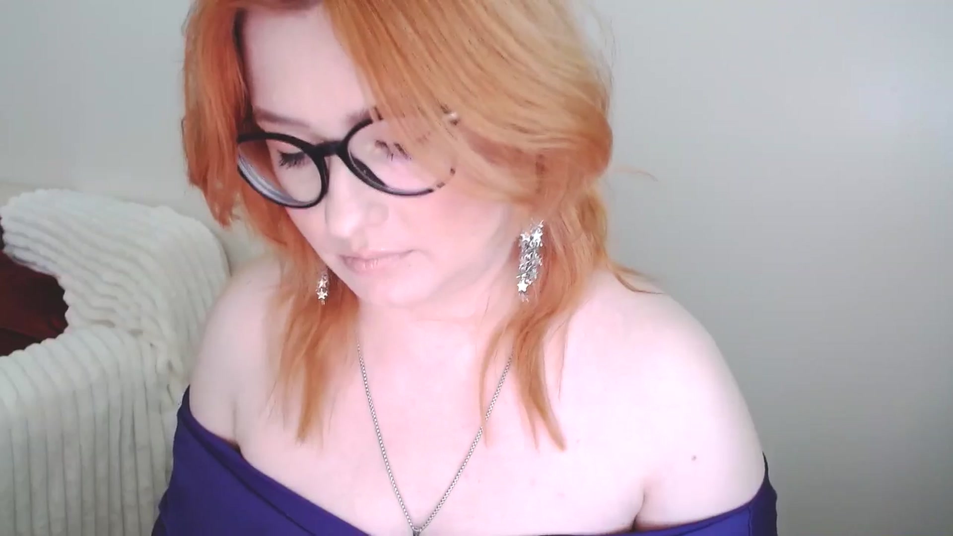Gallery image thumbnail from EvaStar19's myfreecams stream on, 02/22/2025, 14:21 image 17 of 20