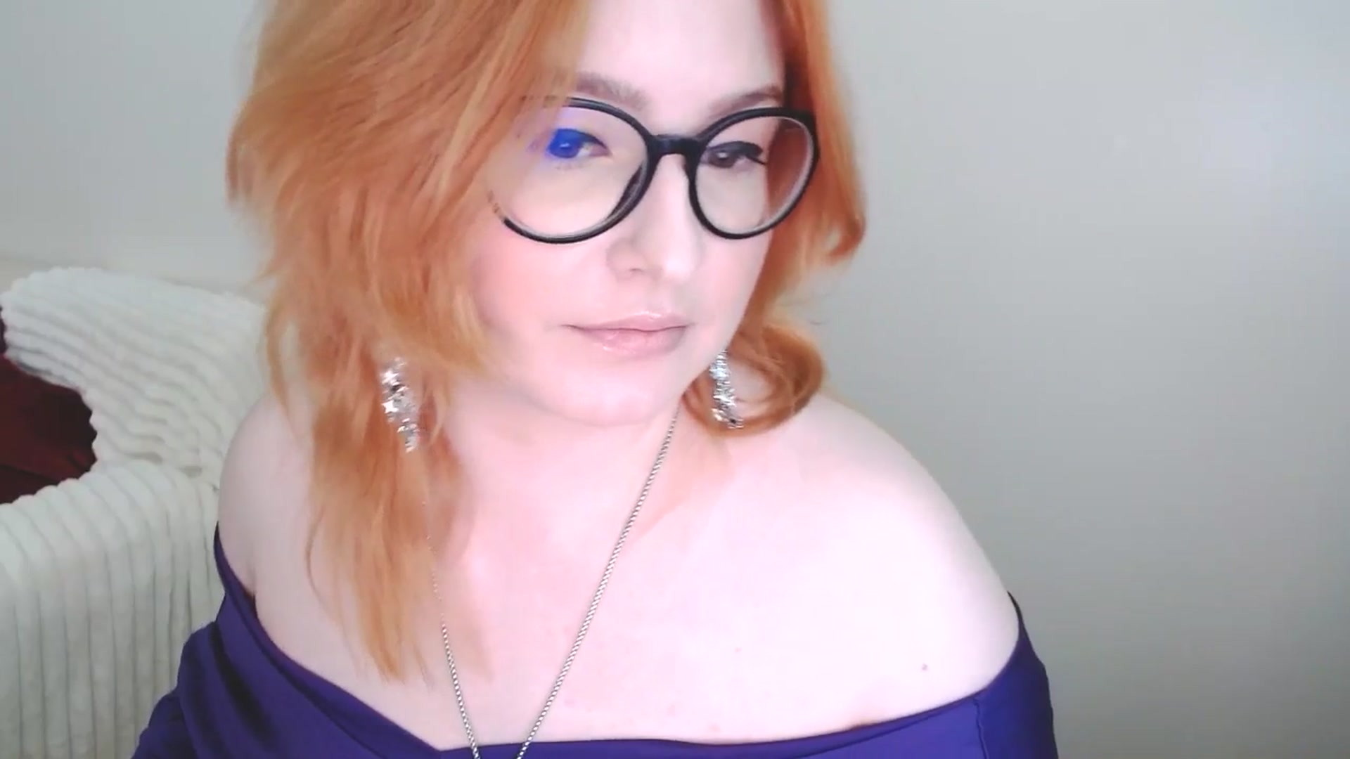 Gallery image thumbnail from EvaStar19's myfreecams stream on, 02/22/2025, 14:21 image 7 of 20