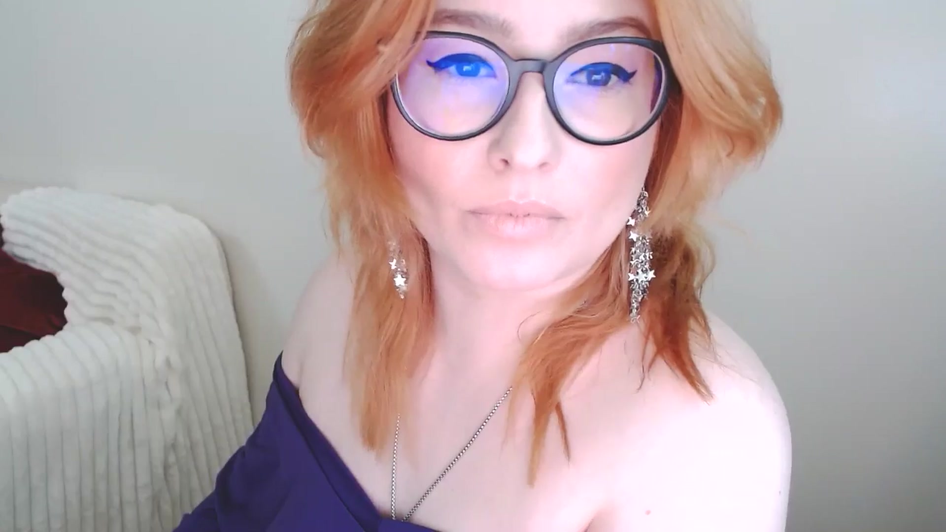 Gallery image thumbnail from EvaStar19's myfreecams stream on, 02/22/2025, 14:21 image 11 of 20
