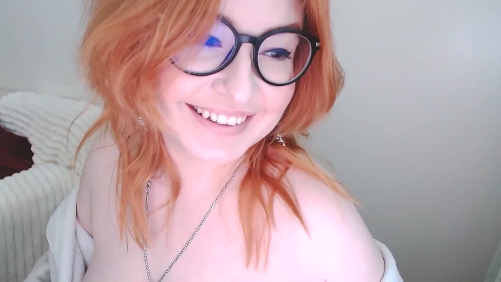 Gallery image thumbnail from EvaStar19's myfreecams stream on, 02/23/2025, 14:29 image 17 of 20