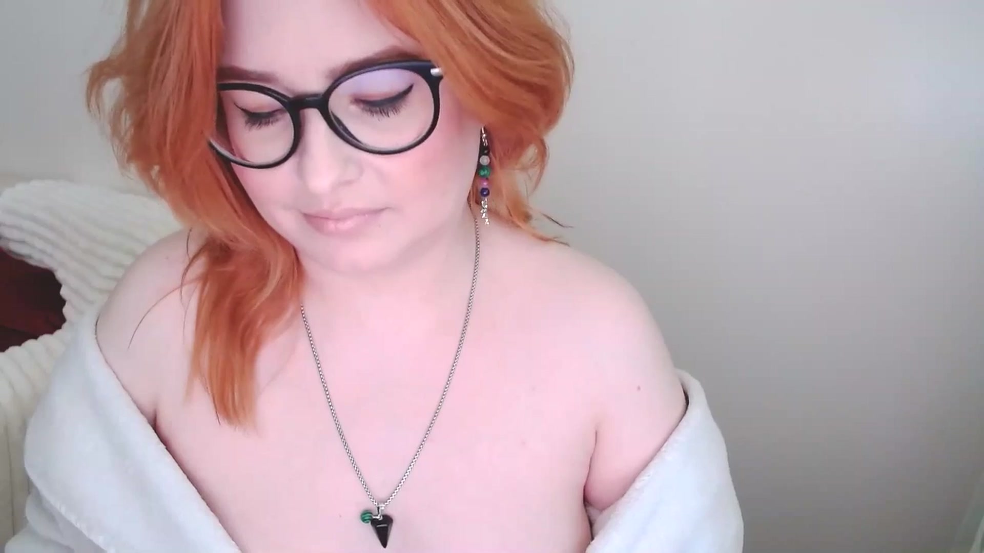 Gallery image thumbnail from EvaStar19's myfreecams stream on, 02/23/2025, 15:17 image 12 of 20