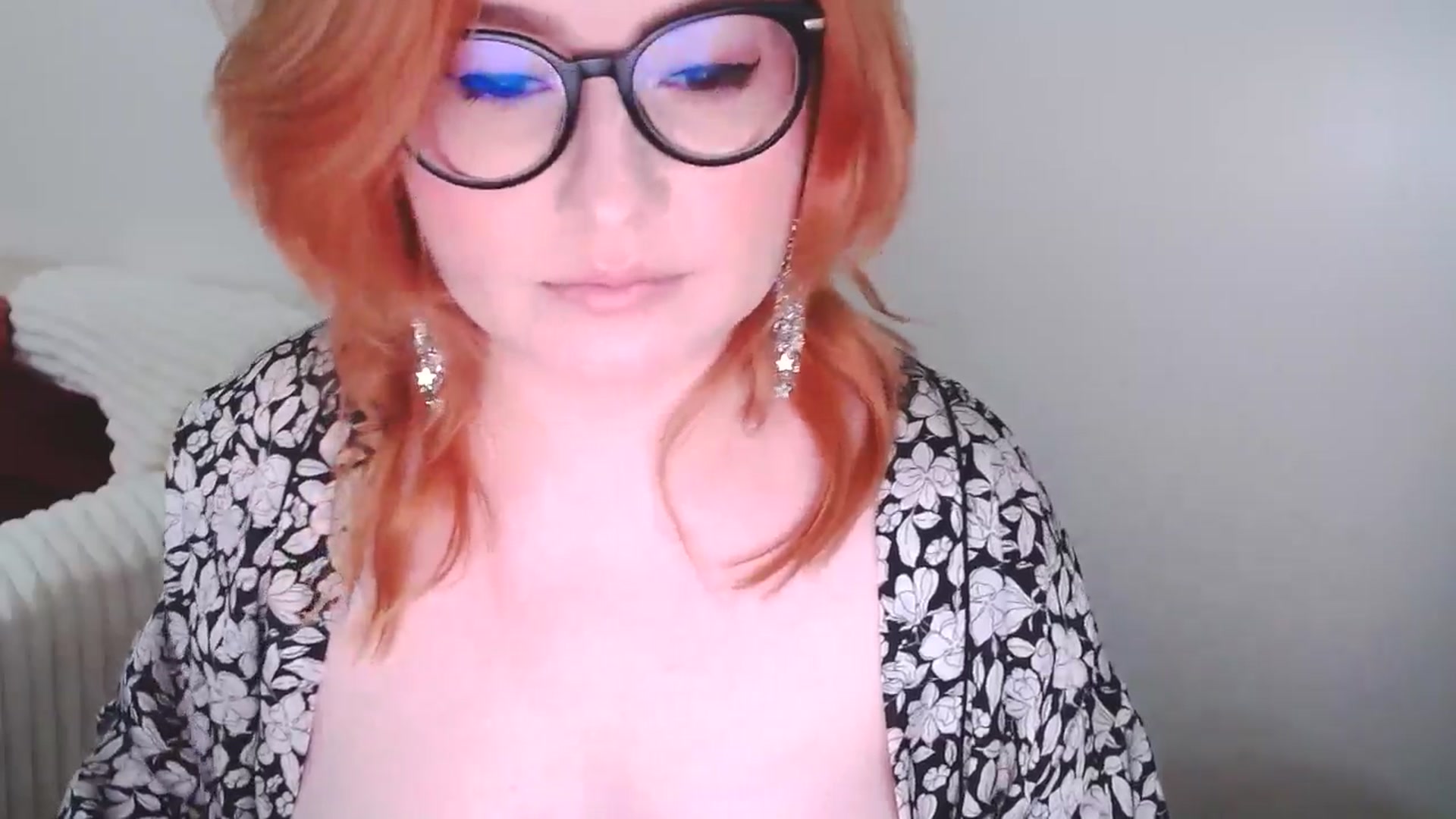 Gallery image thumbnail from EvaStar19's myfreecams stream on, 03/01/2025, 13:55 image 8 of 20