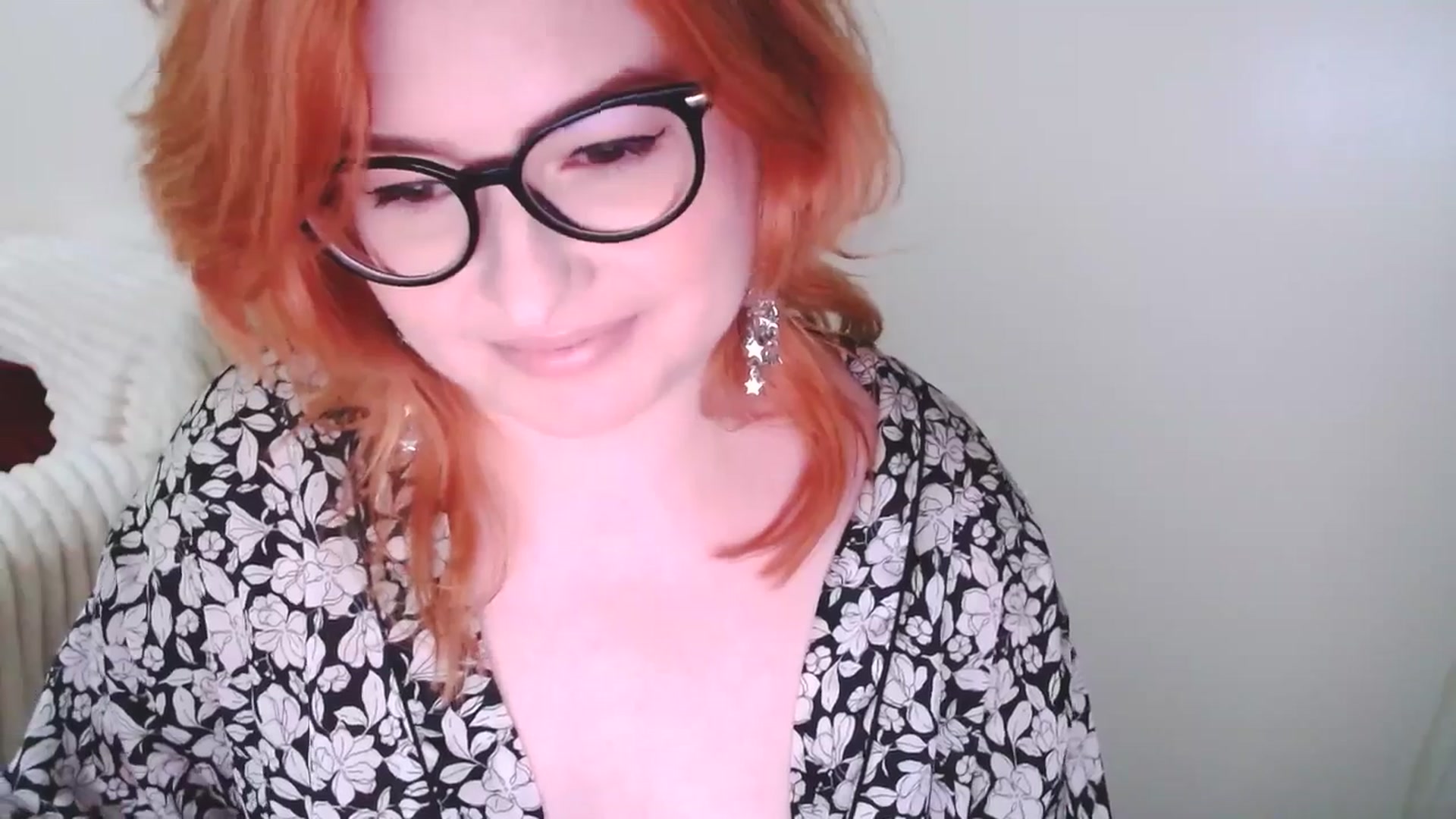 Gallery image thumbnail from EvaStar19's myfreecams stream on, 03/01/2025, 16:49 image 5 of 20