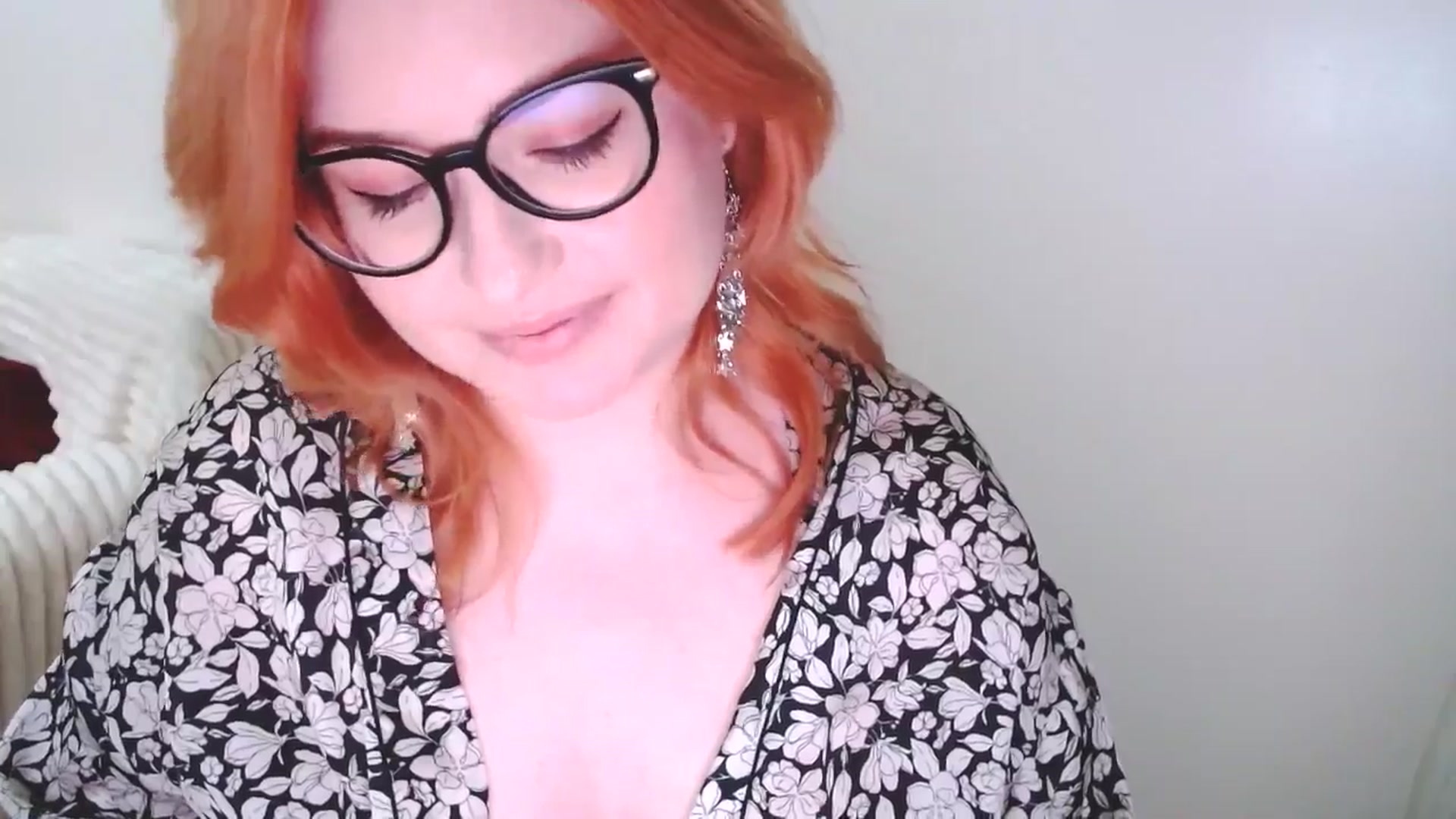 Gallery image thumbnail from EvaStar19's myfreecams stream on, 03/01/2025, 17:11 image 4 of 20
