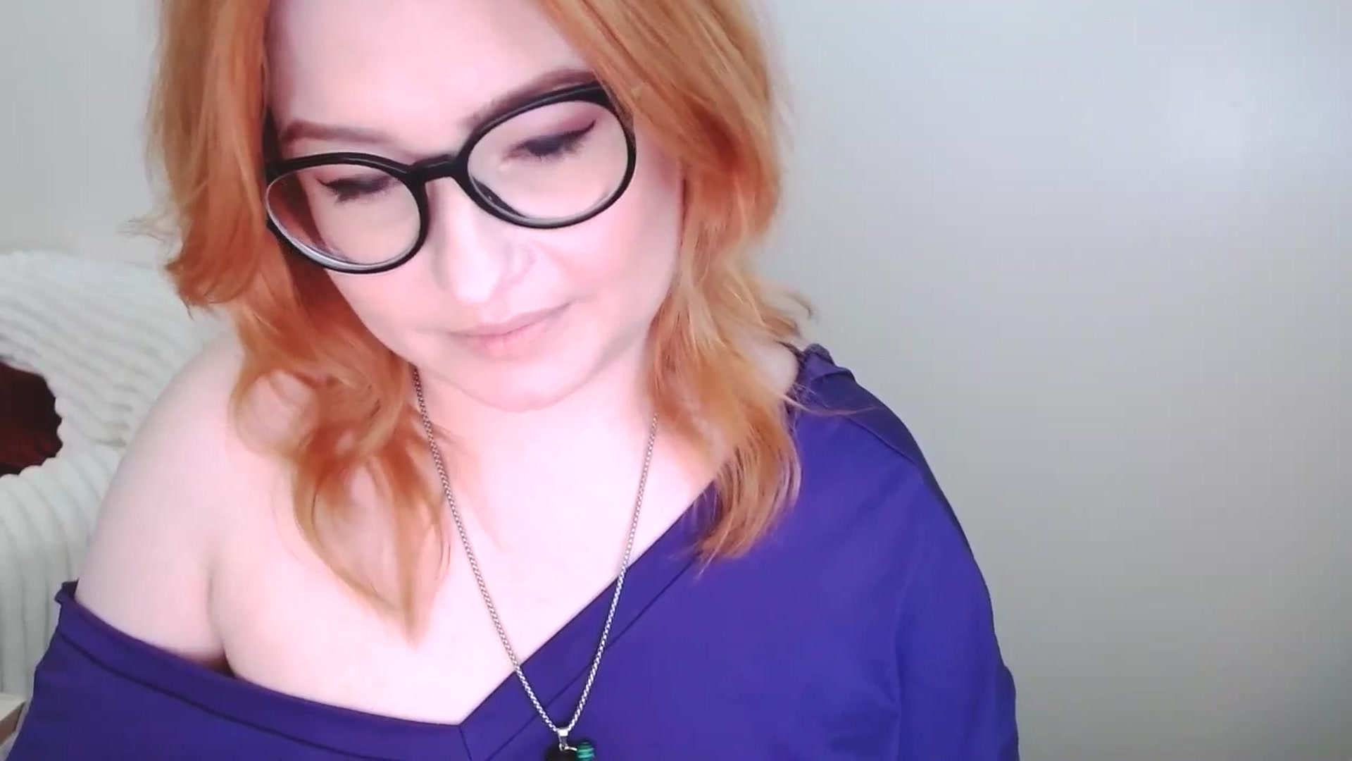 Gallery image thumbnail from EvaStar19's myfreecams stream on, 03/02/2025, 13:32 image 18 of 20