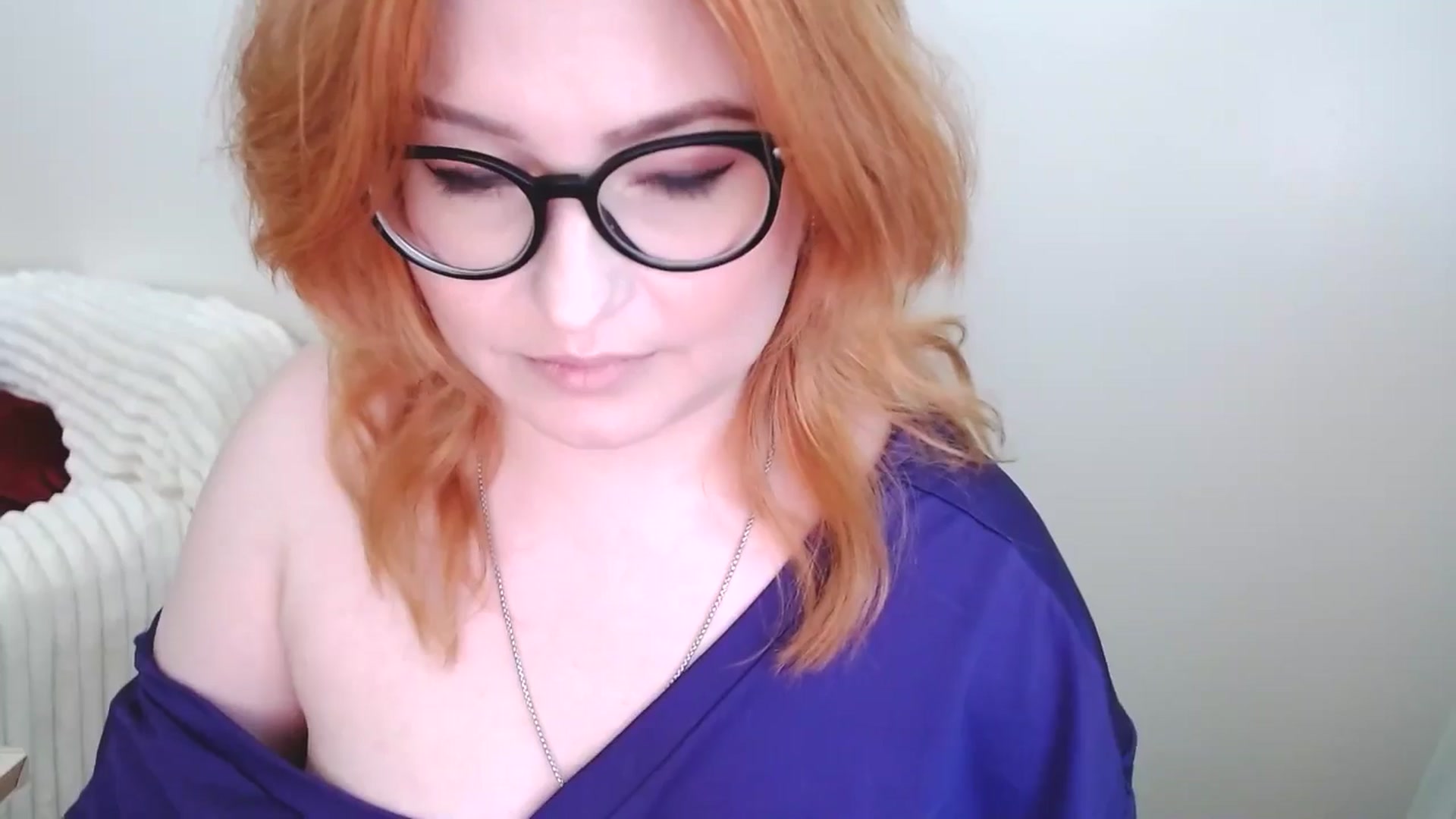 Gallery image thumbnail from EvaStar19's myfreecams stream on, 03/02/2025, 13:49 image 17 of 20