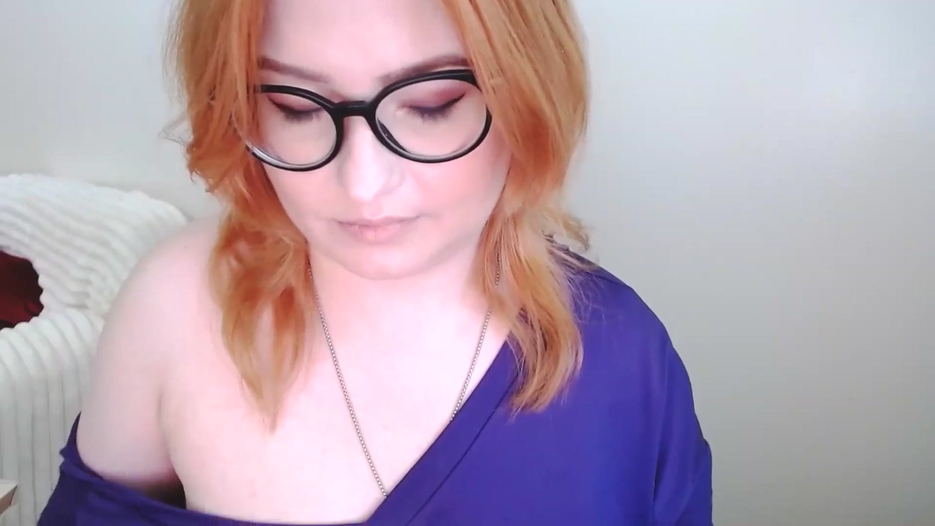 Gallery image thumbnail from EvaStar19's myfreecams stream on, 03/02/2025, 13:49 image 3 of 20