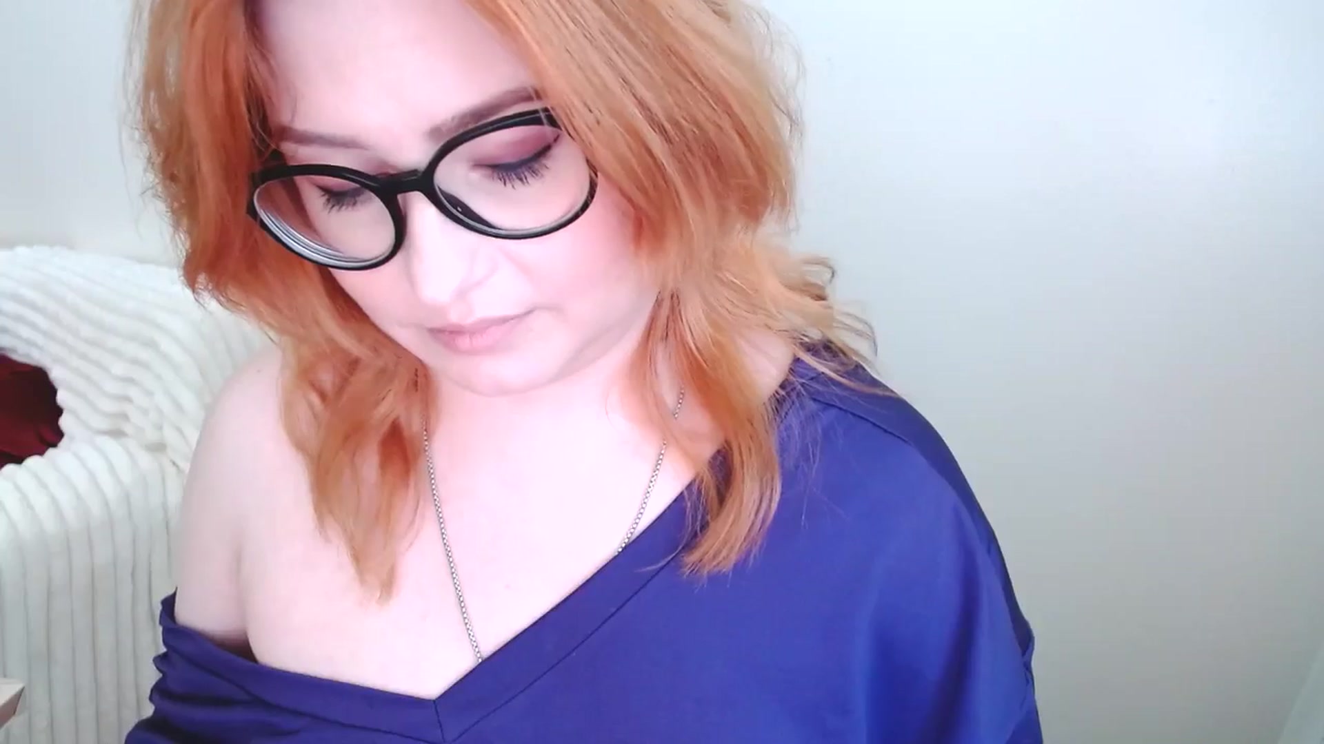 Gallery image thumbnail from EvaStar19's myfreecams stream on, 03/02/2025, 13:49 image 19 of 20