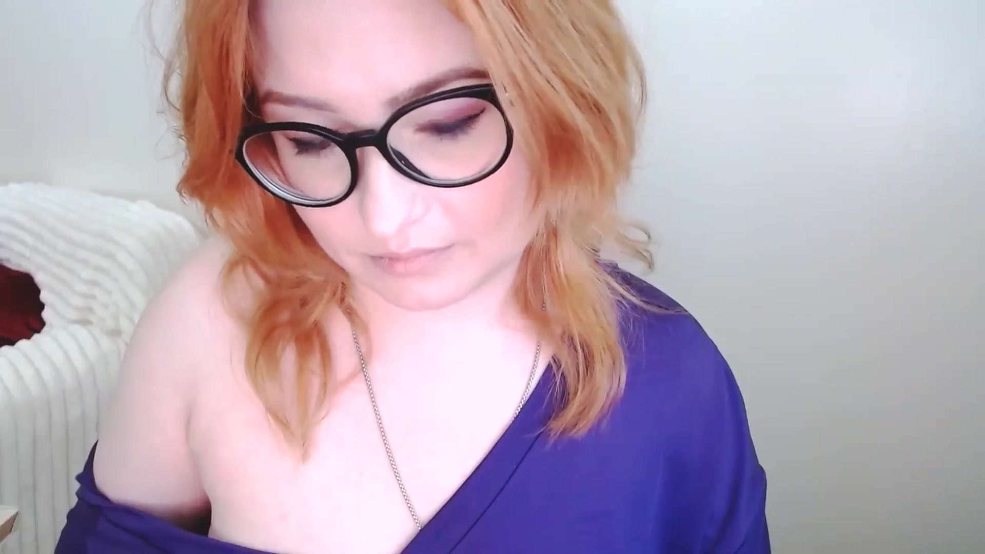 Gallery image thumbnail from EvaStar19's myfreecams stream on, 03/02/2025, 13:49 image 12 of 20