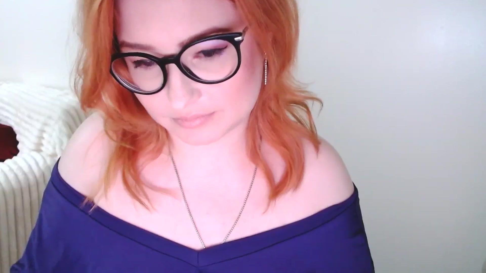 Gallery image thumbnail from EvaStar19's myfreecams stream on, 03/02/2025, 16:43 image 4 of 20