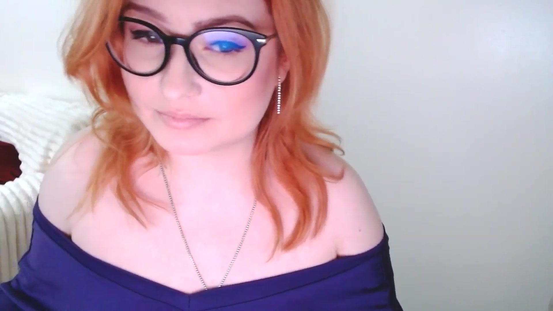 Gallery image thumbnail from EvaStar19's myfreecams stream on, 03/02/2025, 16:43 image 13 of 20