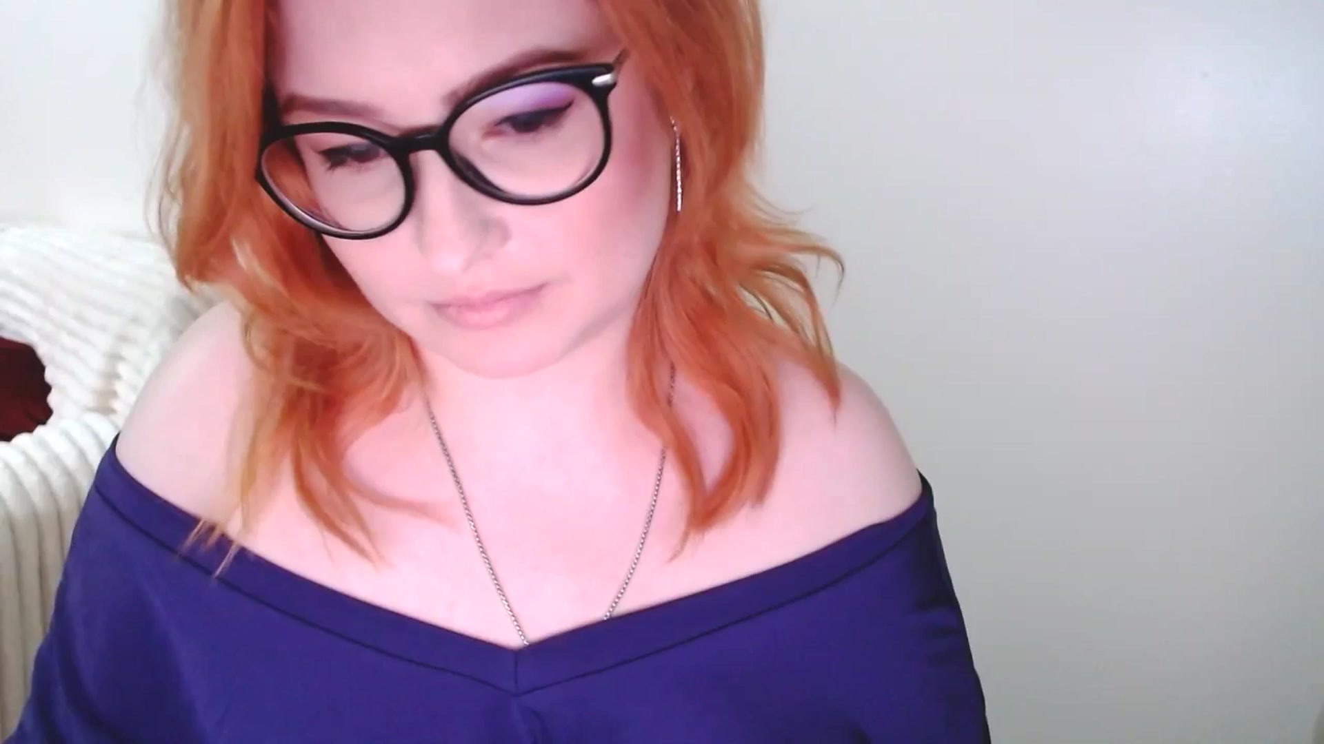Gallery image thumbnail from EvaStar19's myfreecams stream on, 03/02/2025, 16:43 image 1 of 20