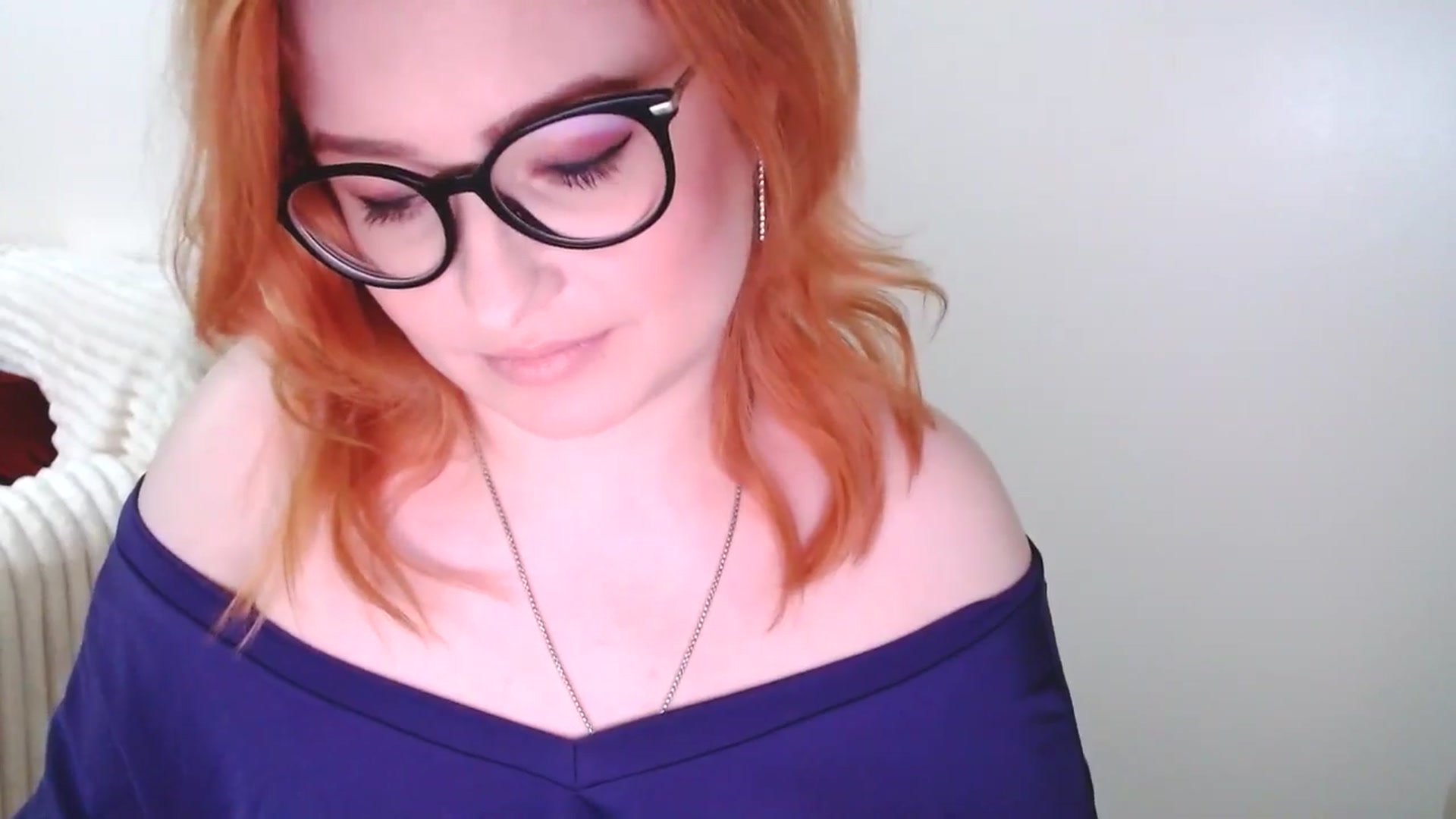 Gallery image thumbnail from EvaStar19's myfreecams stream on, 03/02/2025, 16:43 image 2 of 20
