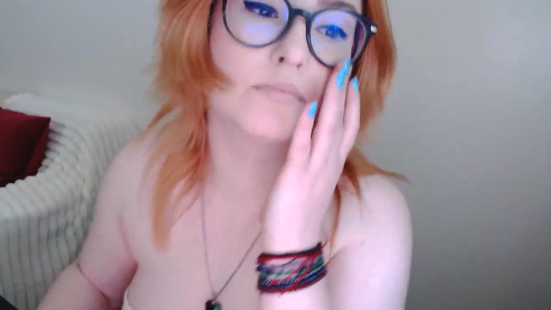 Gallery image thumbnail from EvaStar19's myfreecams stream on, 03/08/2025, 13:03 image 17 of 20