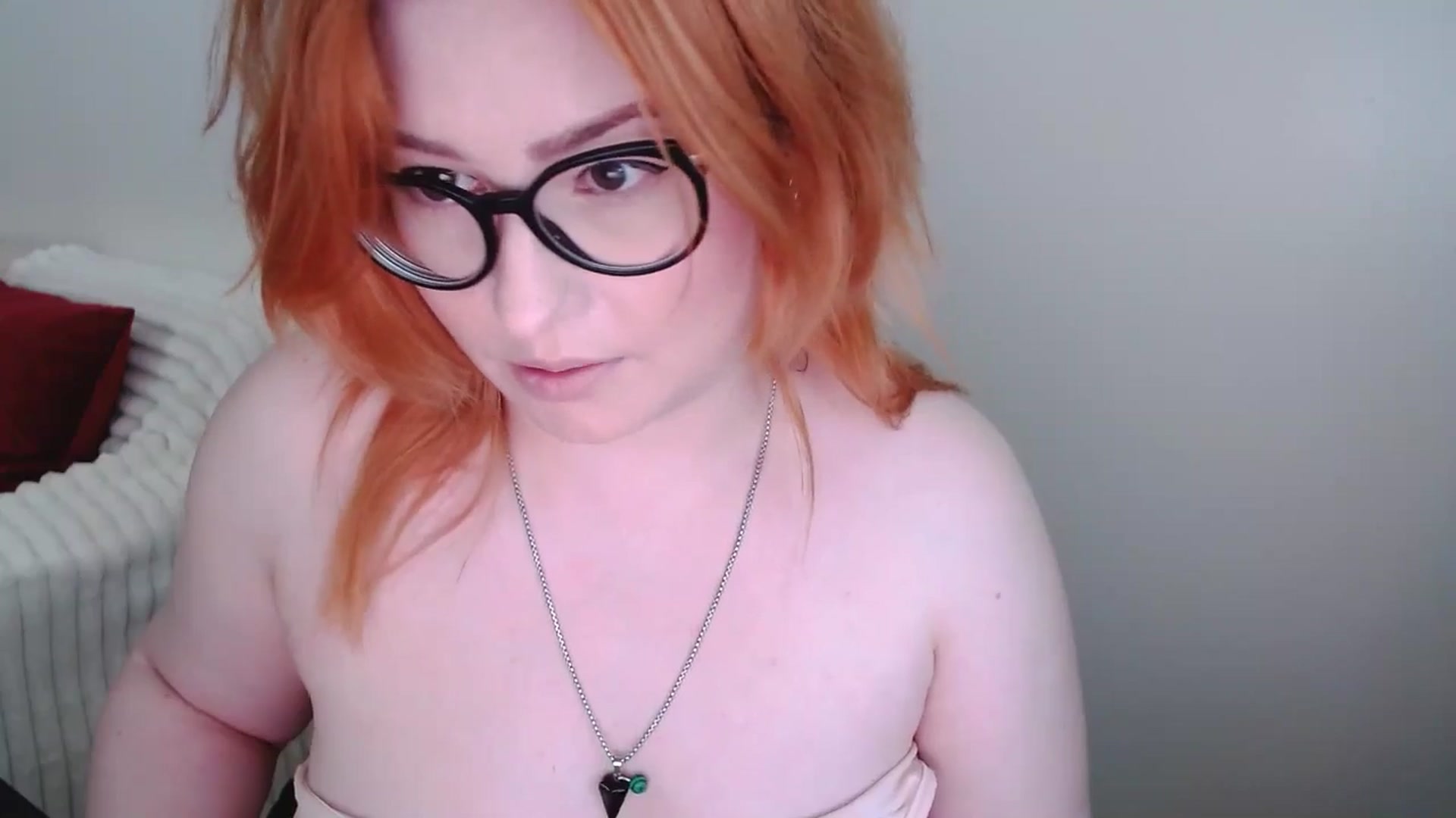Gallery image thumbnail from EvaStar19's myfreecams stream on, 03/08/2025, 13:46 image 7 of 20