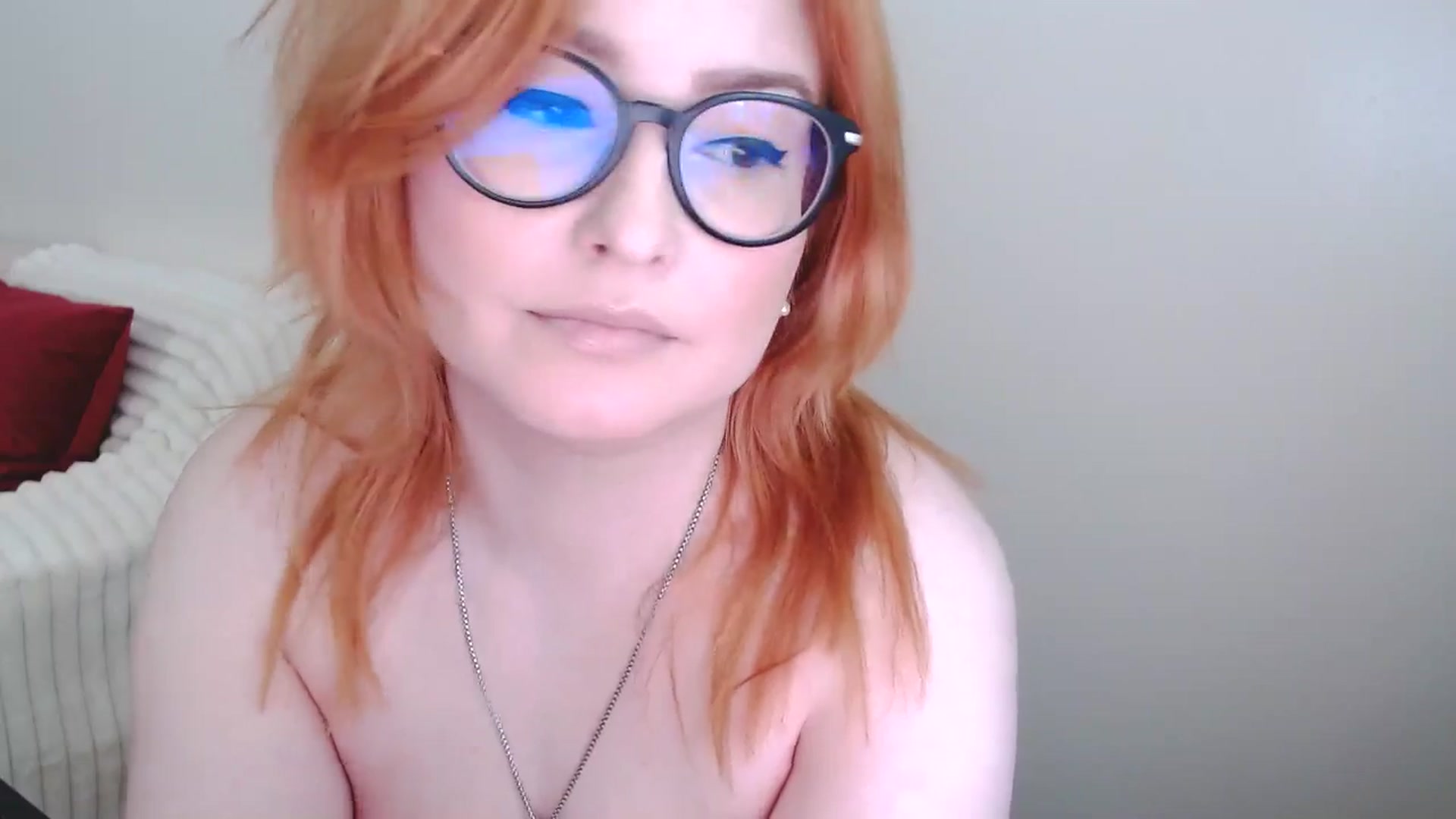 Gallery image thumbnail from EvaStar19's myfreecams stream on, 03/08/2025, 14:18 image 5 of 20