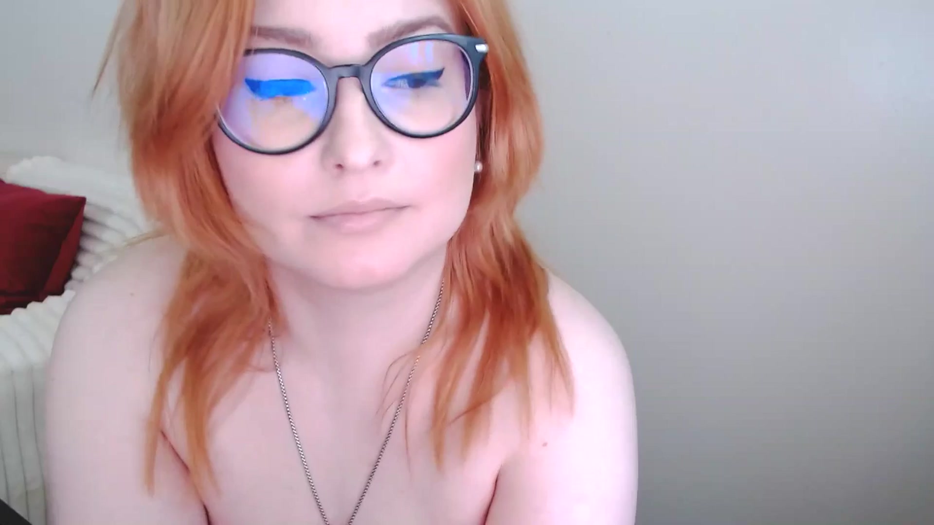 Gallery image thumbnail from EvaStar19's myfreecams stream on, 03/08/2025, 14:18 image 9 of 20