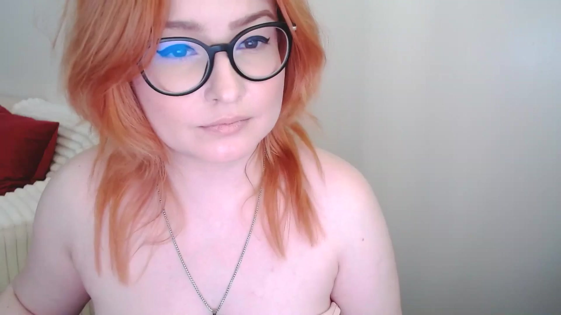 Gallery image thumbnail from EvaStar19's myfreecams stream on, 03/08/2025, 15:46 image 13 of 20