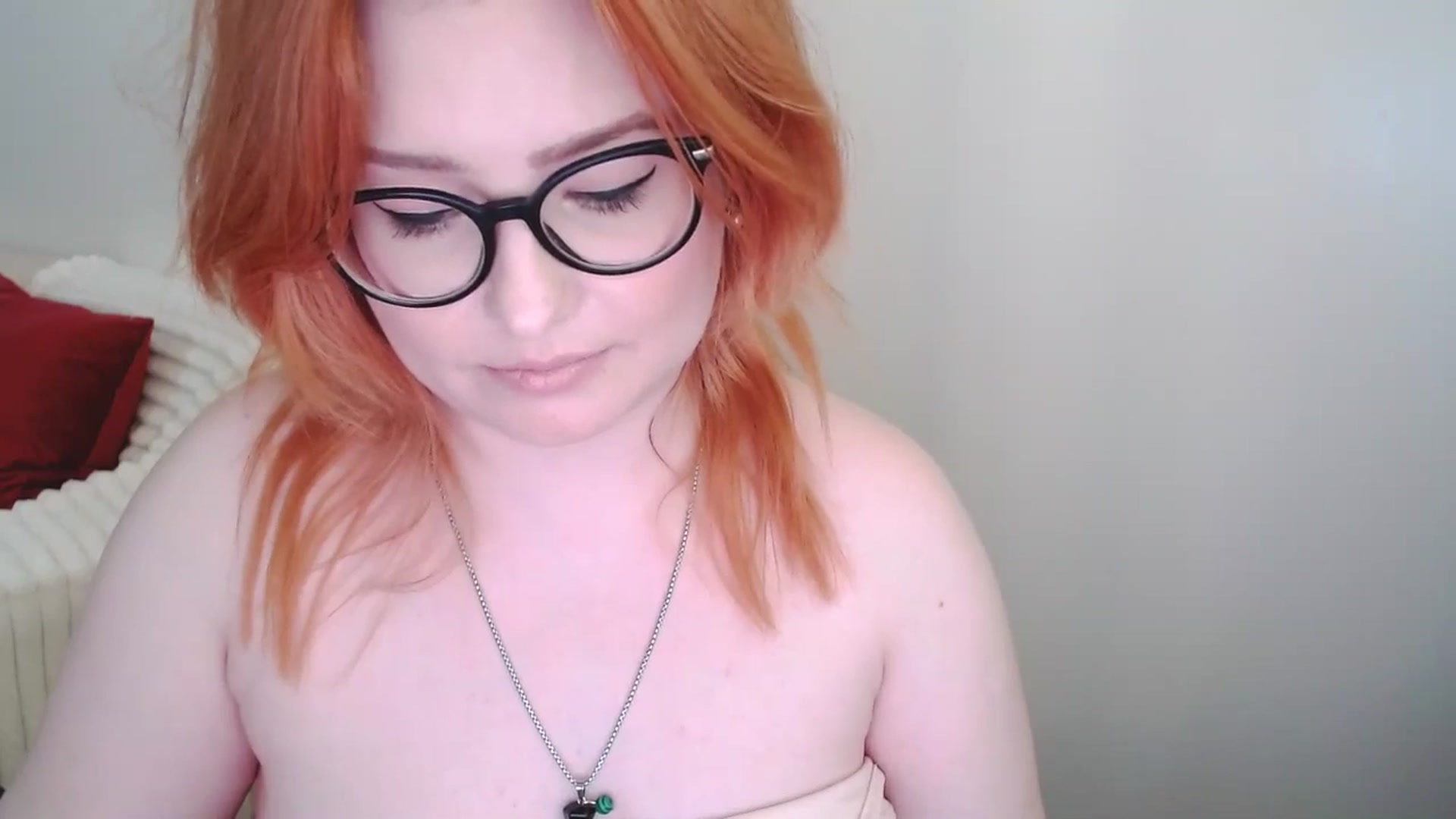 Gallery image thumbnail from EvaStar19's myfreecams stream on, 03/08/2025, 15:46 image 15 of 20