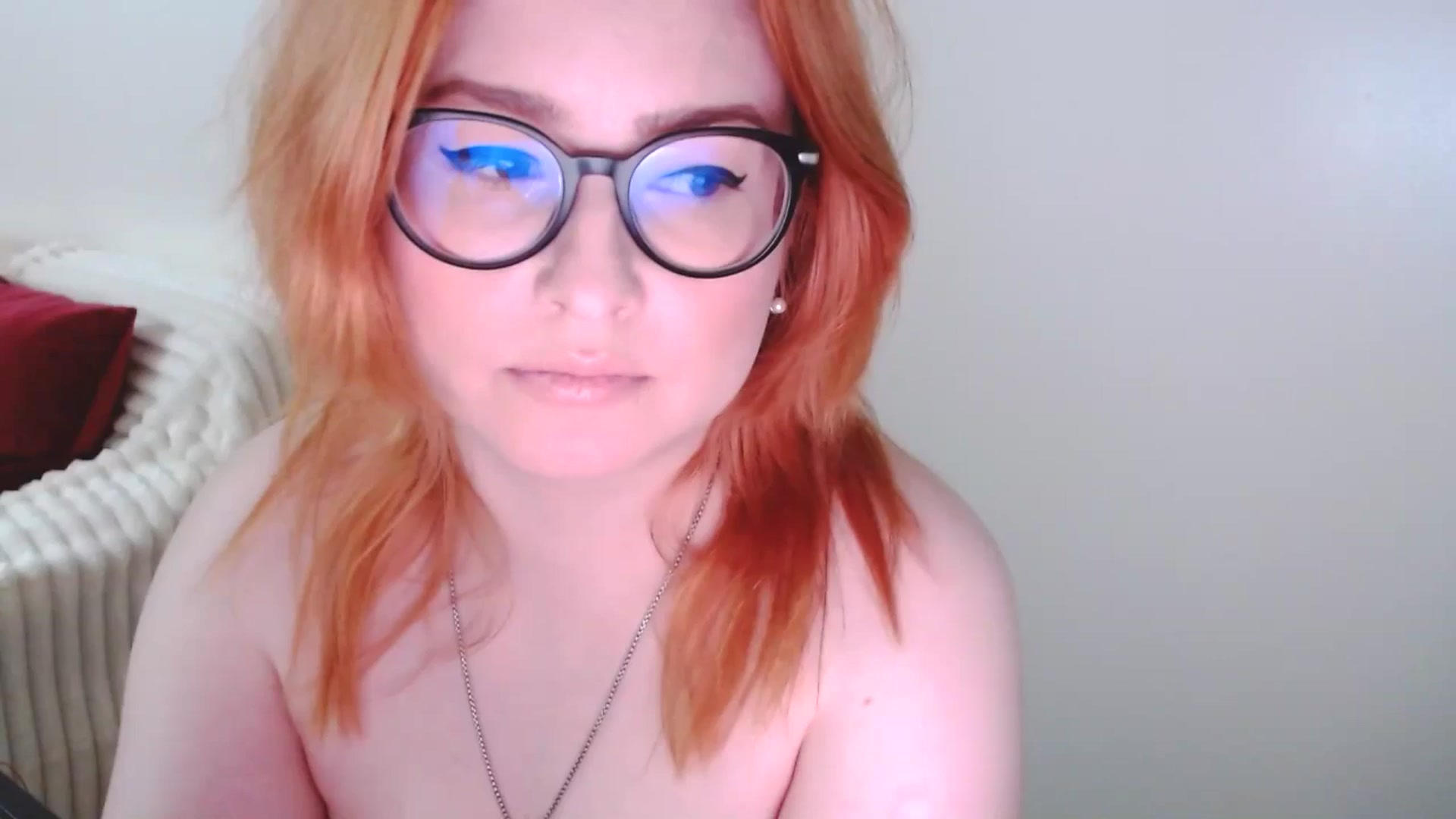 Gallery image thumbnail from EvaStar19's myfreecams stream on, 03/08/2025, 17:12 image 1 of 20