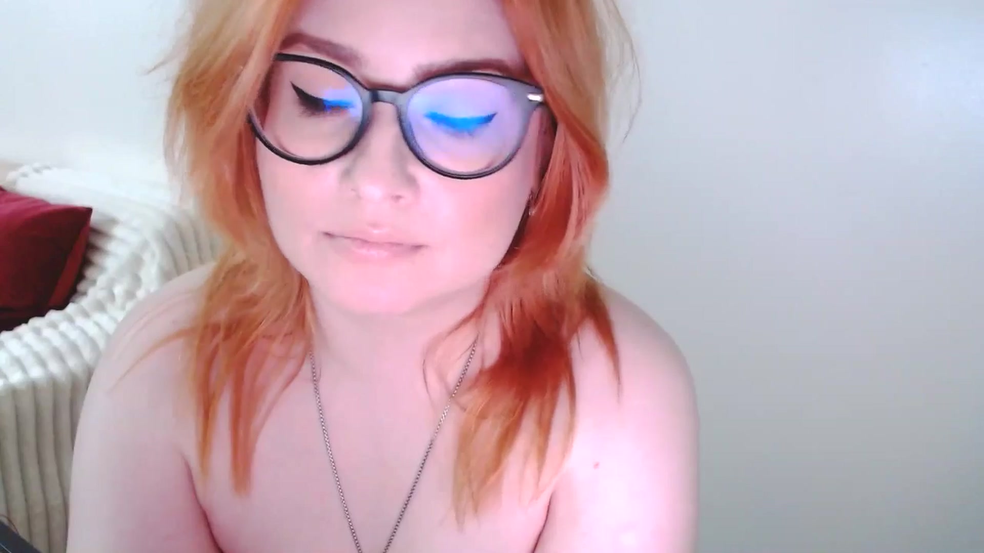 Gallery image thumbnail from EvaStar19's myfreecams stream on, 03/08/2025, 17:12 image 7 of 20