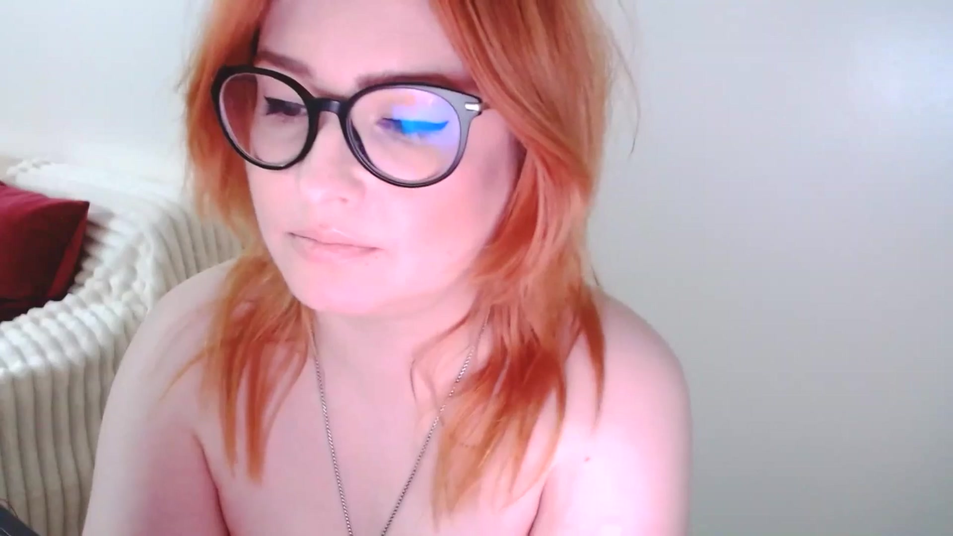 Gallery image thumbnail from EvaStar19's myfreecams stream on, 03/08/2025, 17:12 image 8 of 20