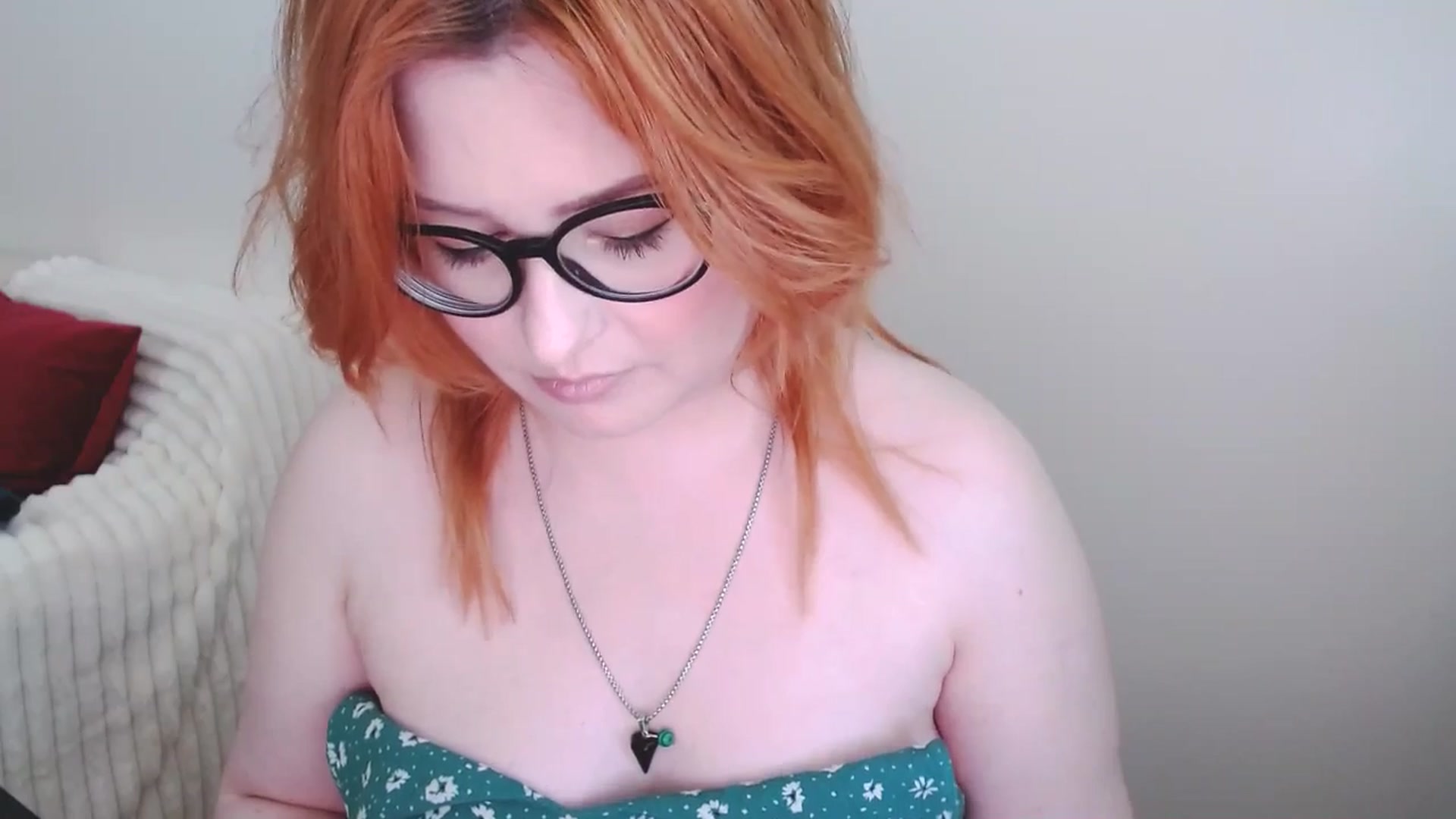Gallery image thumbnail from EvaStar19's myfreecams stream on, 03/09/2025, 11:38 image 14 of 20