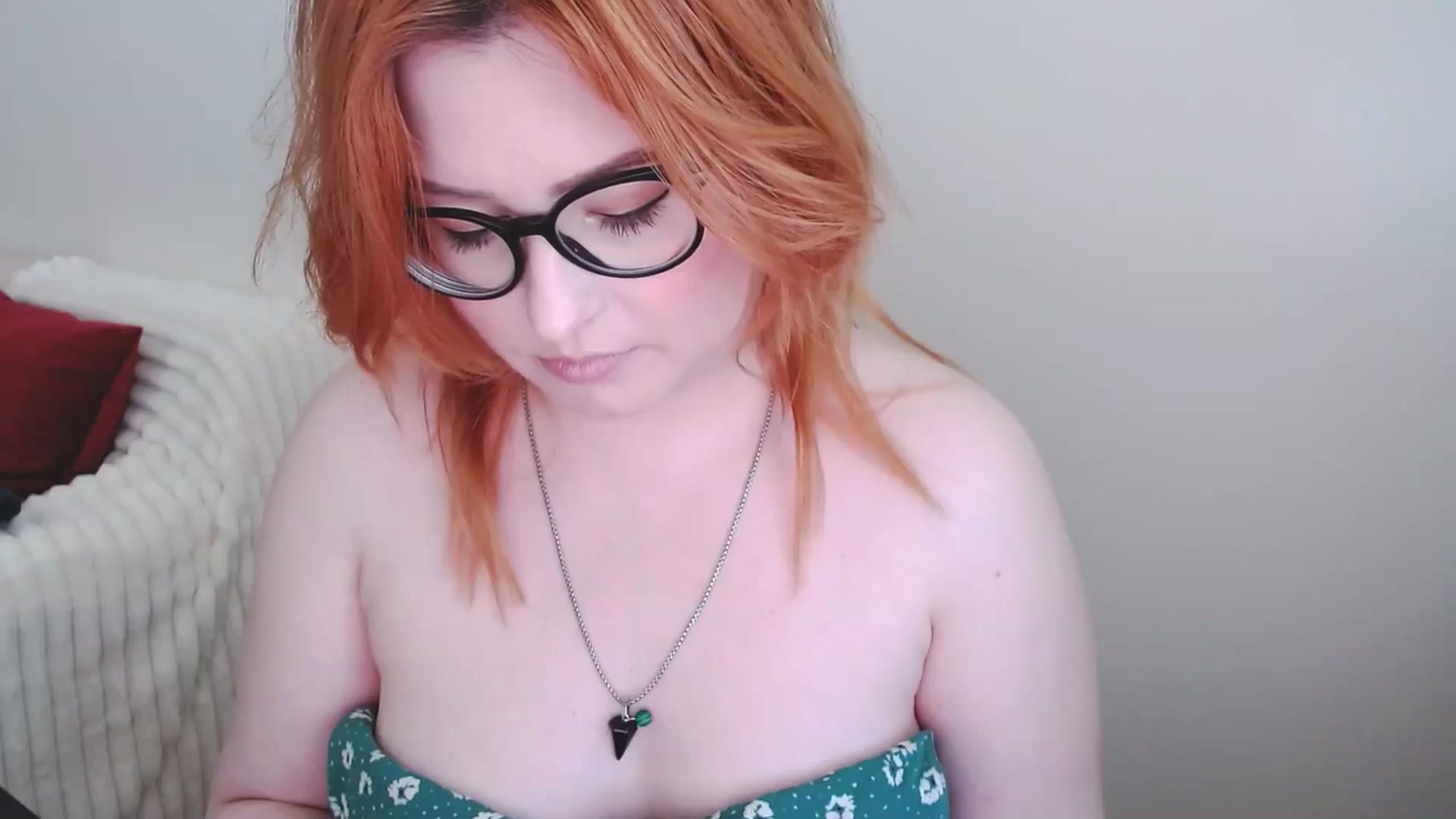 Gallery image thumbnail from EvaStar19's myfreecams stream on, 03/09/2025, 11:38 image 12 of 20