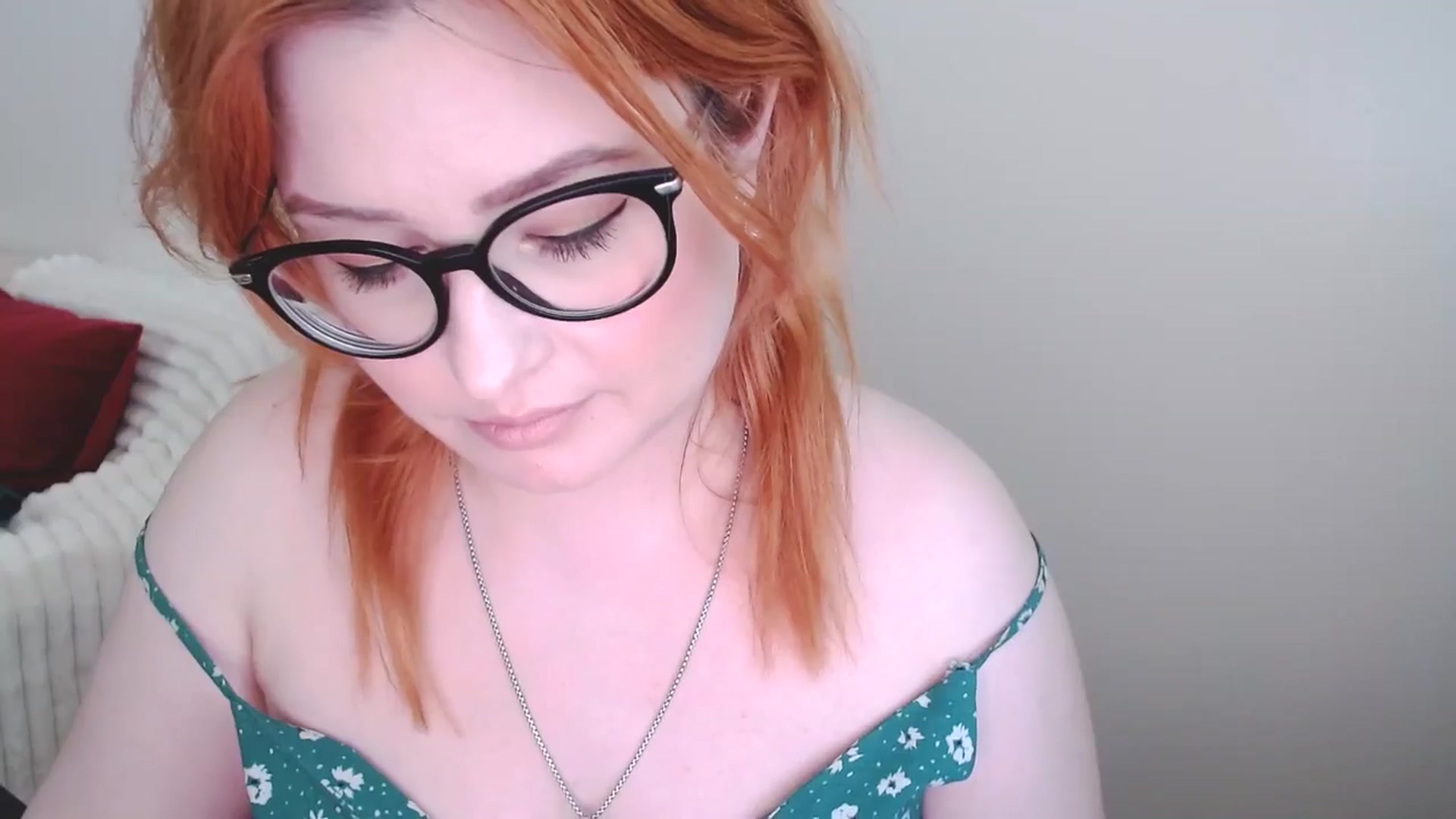 Gallery image thumbnail from EvaStar19's myfreecams stream on, 03/09/2025, 12:40 image 8 of 20
