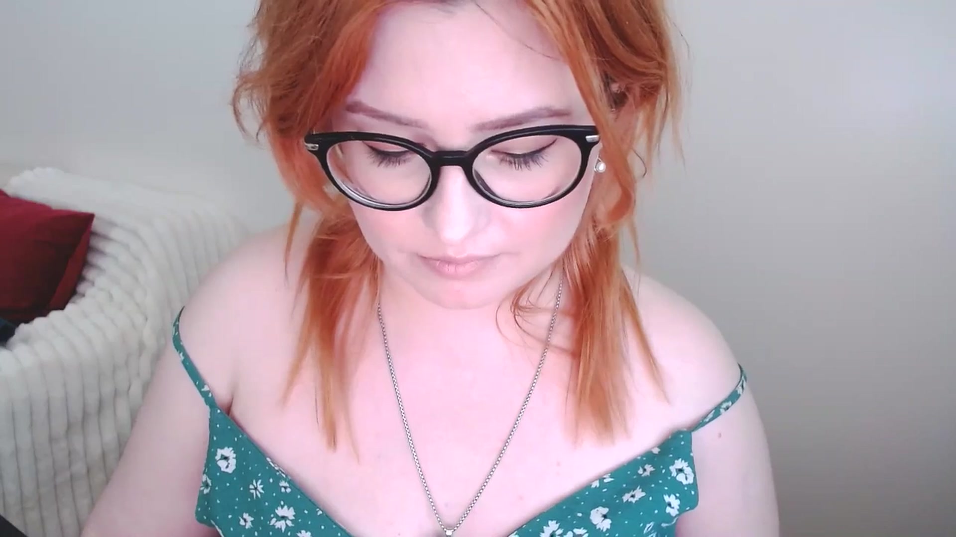 Gallery image thumbnail from EvaStar19's myfreecams stream on, 03/09/2025, 12:40 image 18 of 20