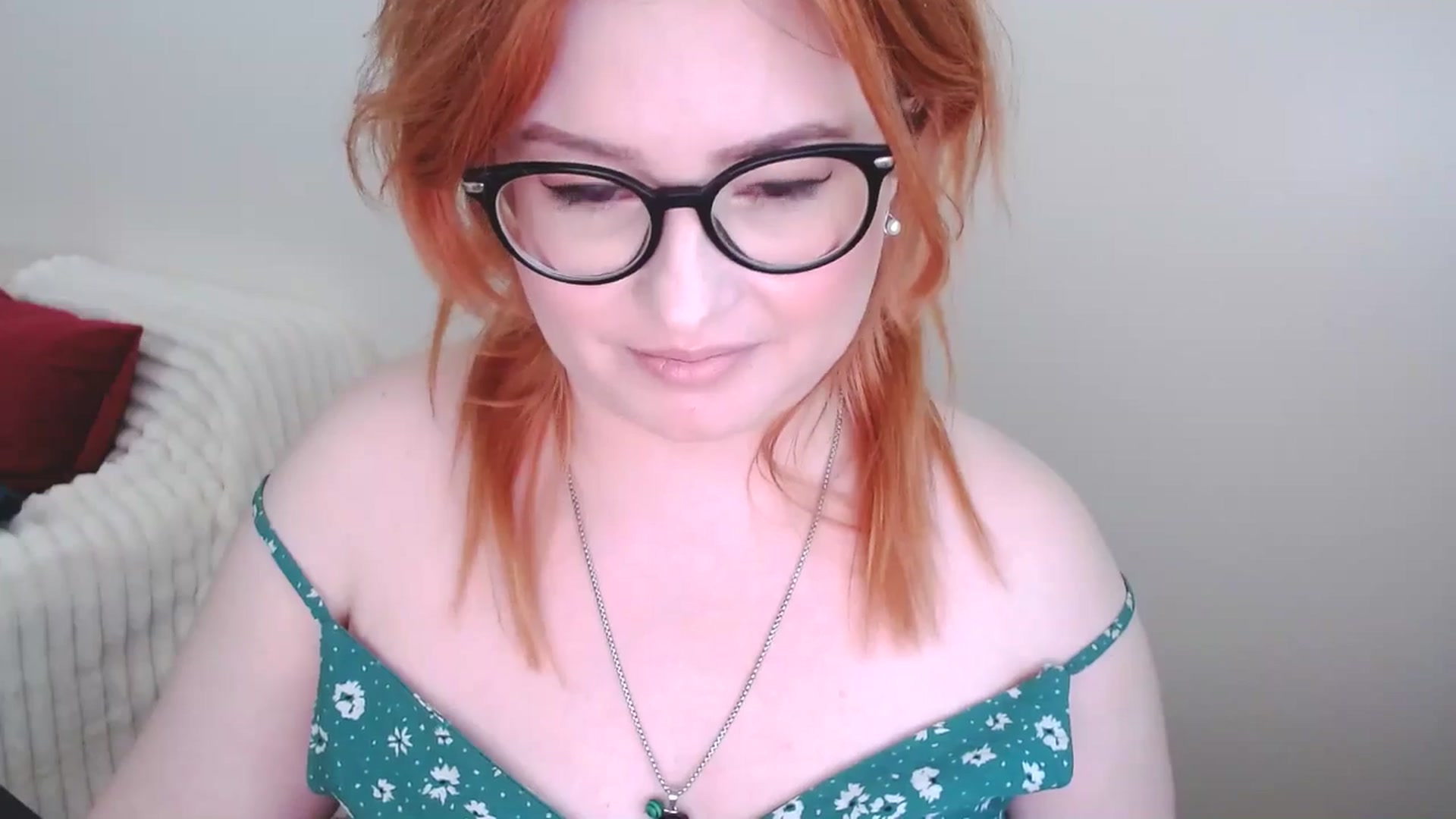 Gallery image thumbnail from EvaStar19's myfreecams stream on, 03/09/2025, 12:40 image 19 of 20