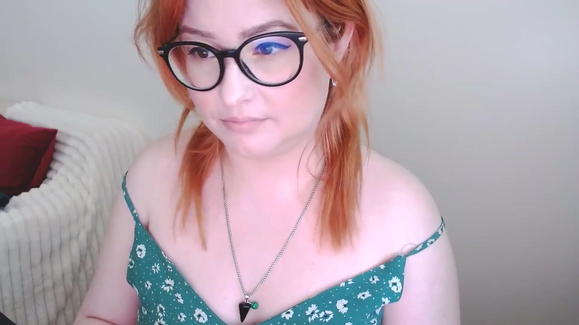 Gallery image thumbnail from EvaStar19's myfreecams stream on, 03/09/2025, 12:40 image 4 of 20