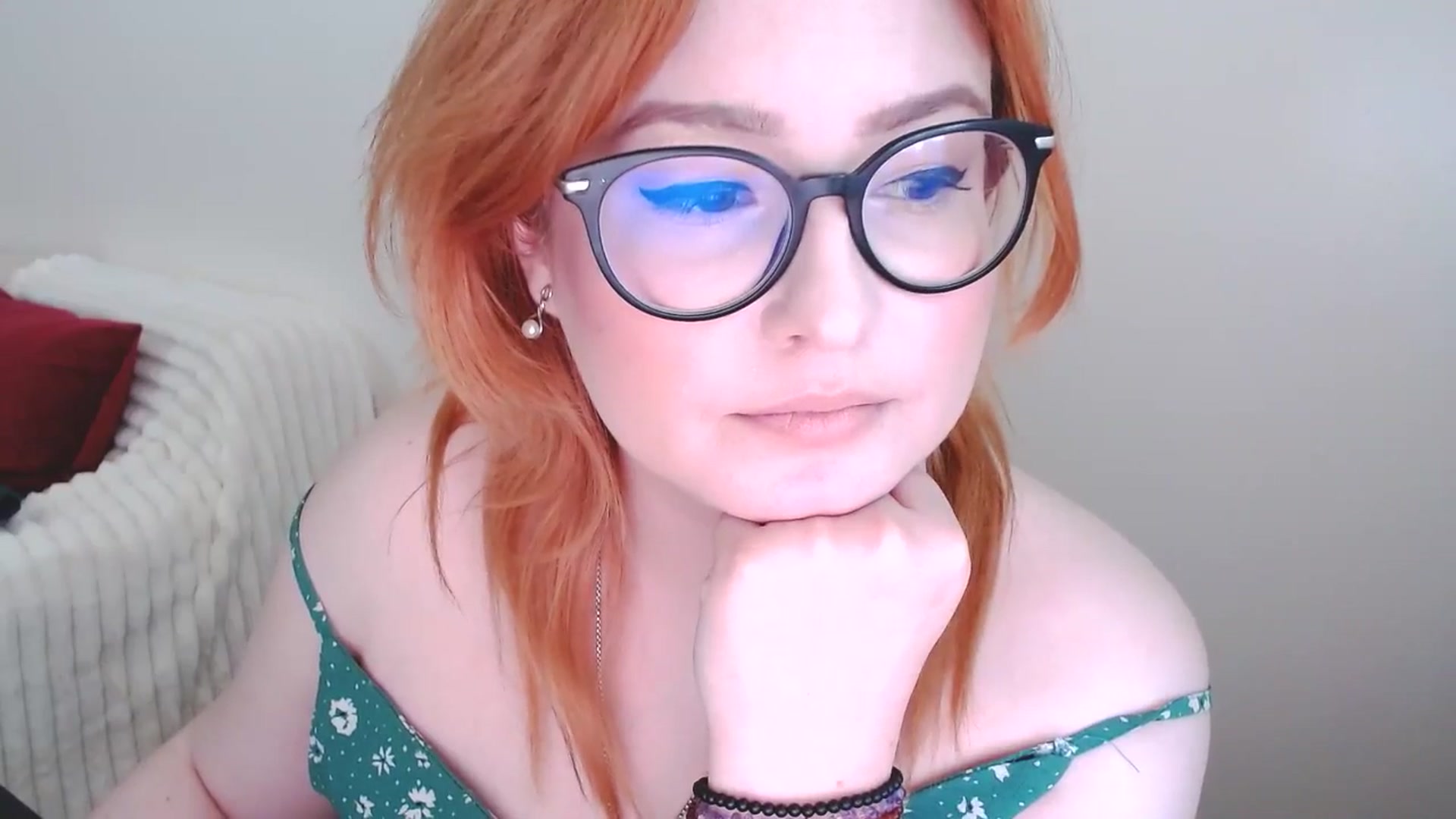 Gallery image thumbnail from EvaStar19's myfreecams stream on, 03/09/2025, 12:40 image 16 of 20