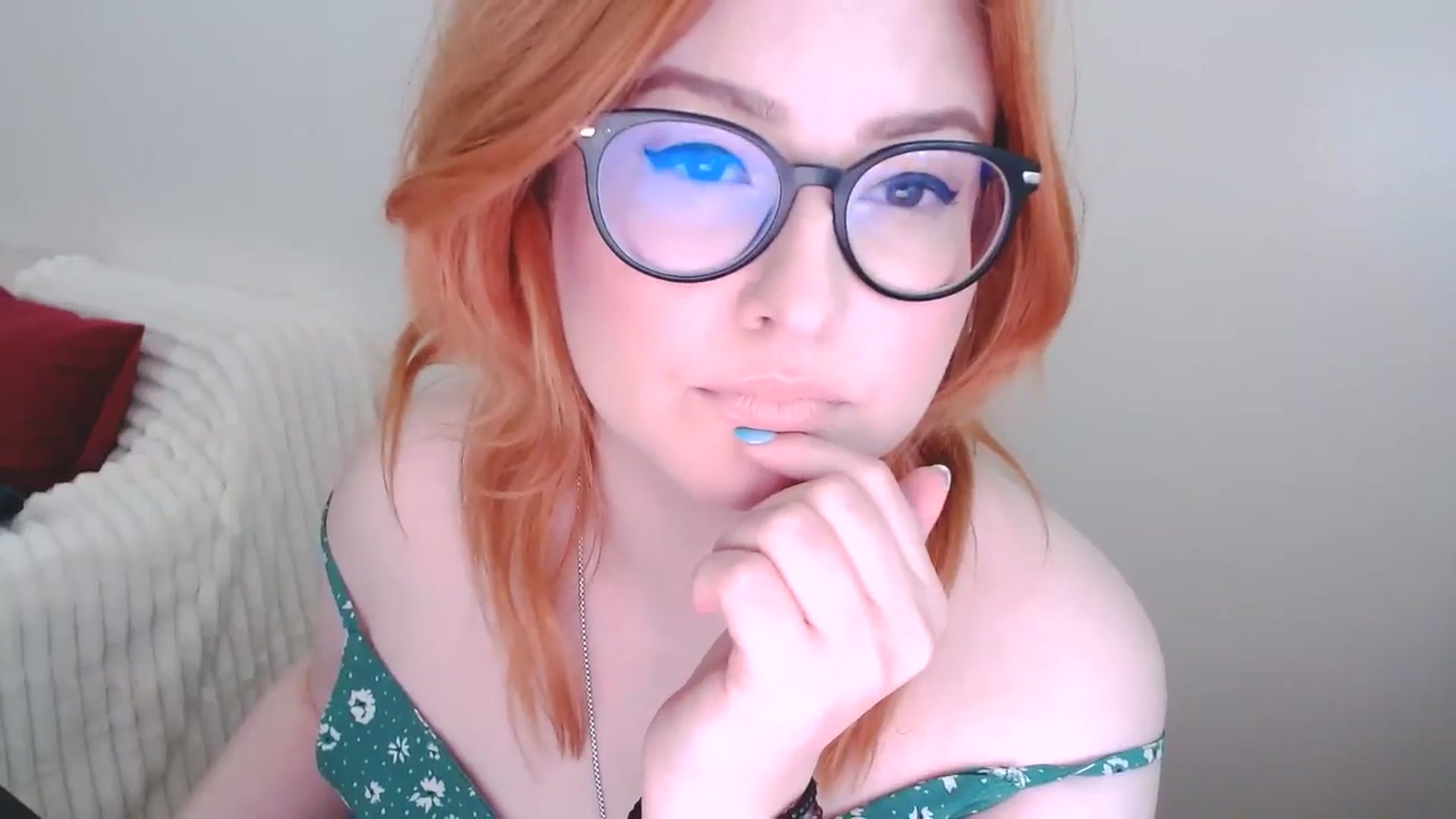 Gallery image thumbnail from EvaStar19's myfreecams stream on, 03/09/2025, 13:56 image 18 of 20