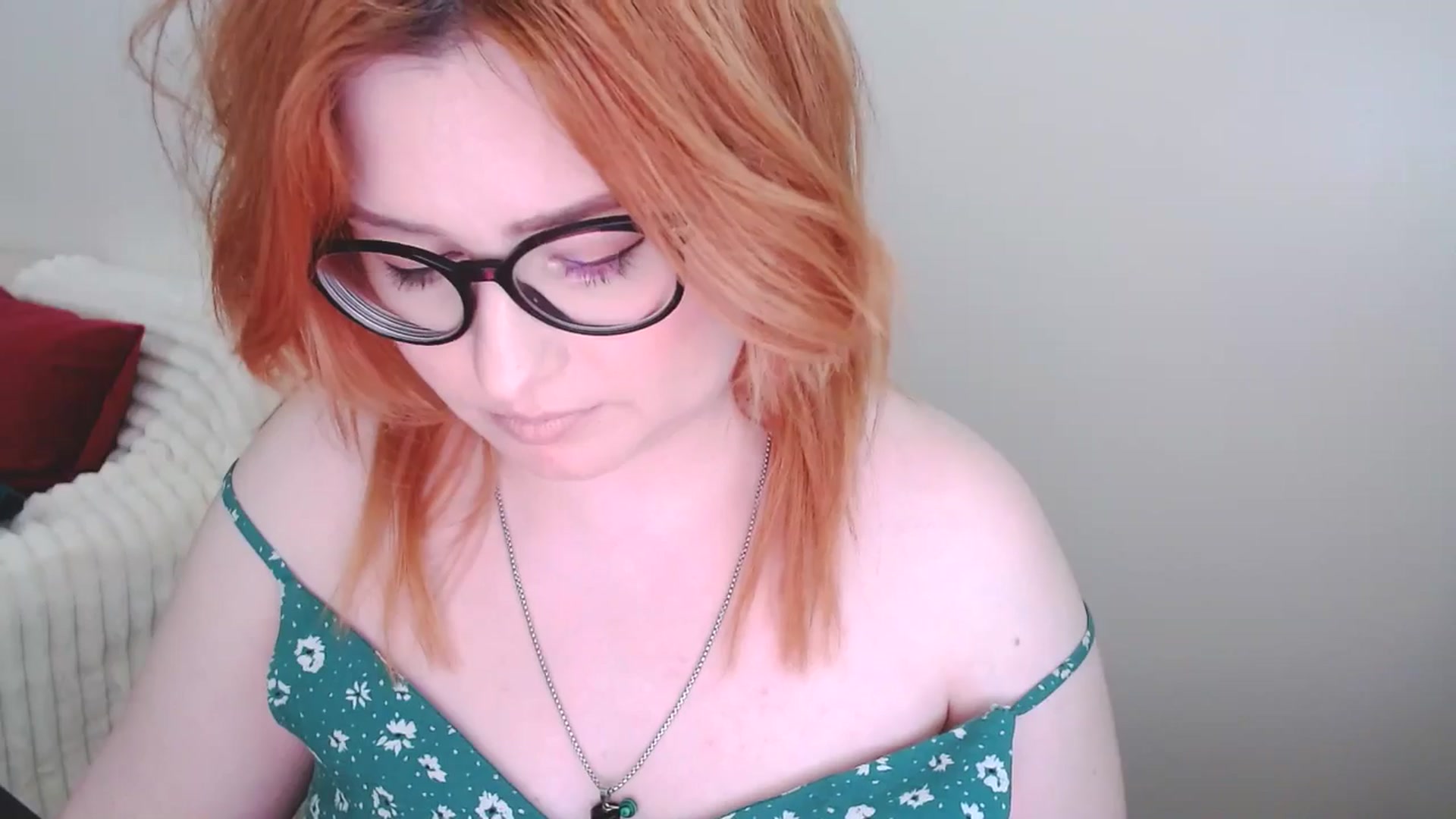Gallery image thumbnail from EvaStar19's myfreecams stream on, 03/09/2025, 14:14 image 4 of 20
